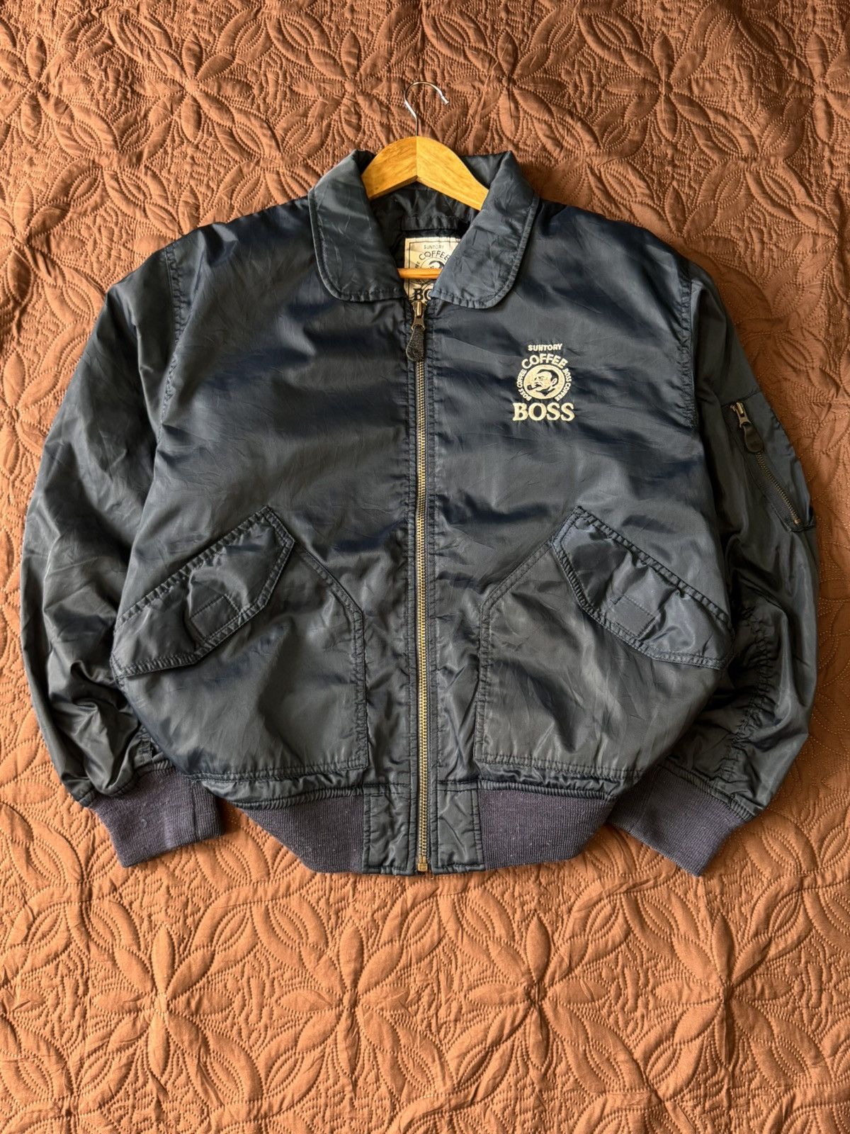 If Six Was Nine Vintage suntory coffee boss bomber jacket Size US L / EU 52-54 / 3 - 1 Thumbnail