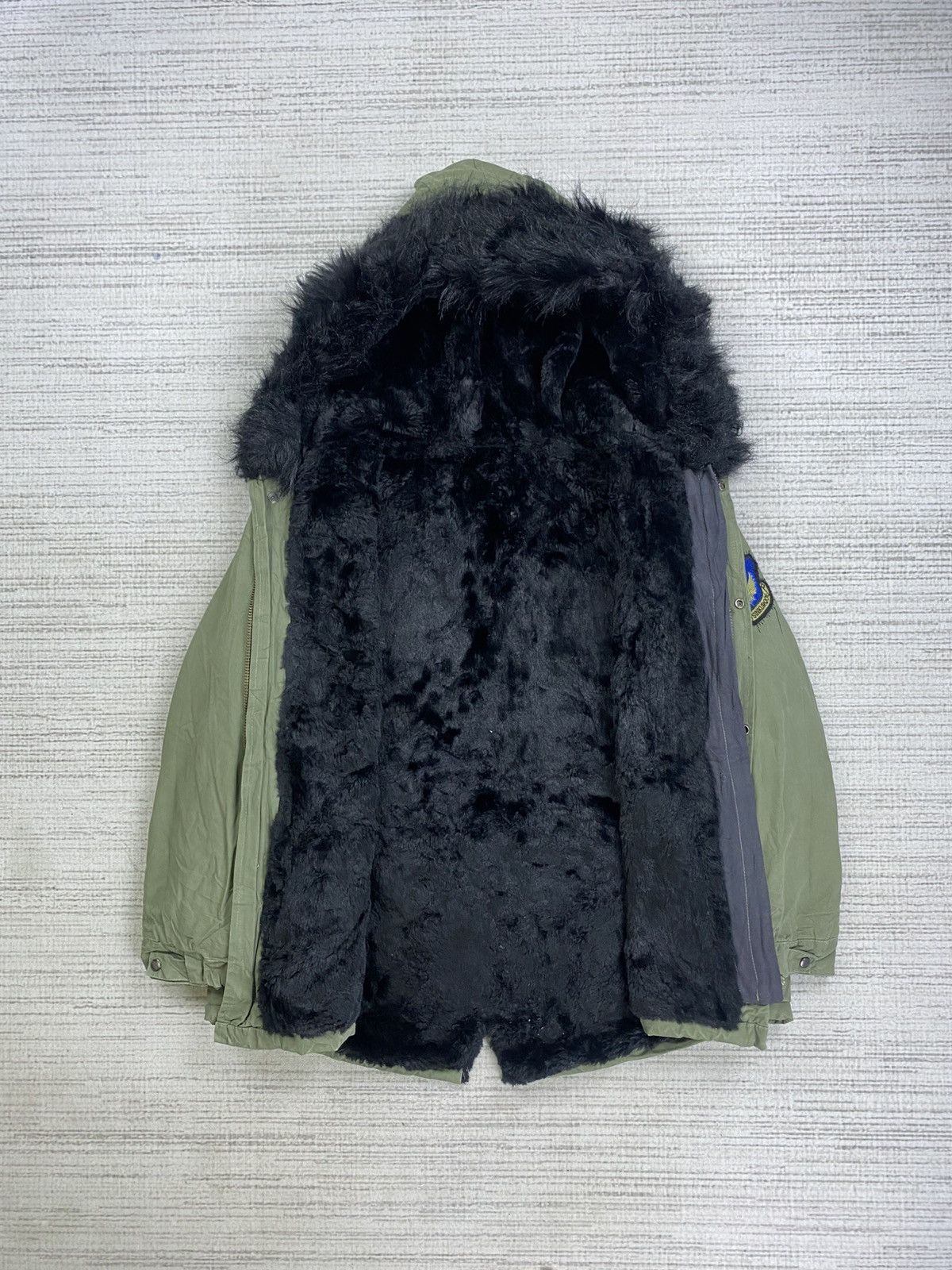 Vintage Vintage US Army Military Patch Faux Fur Hoodie Jacket Size US L / EU 52-54 / 3 - 7 Thumbnail