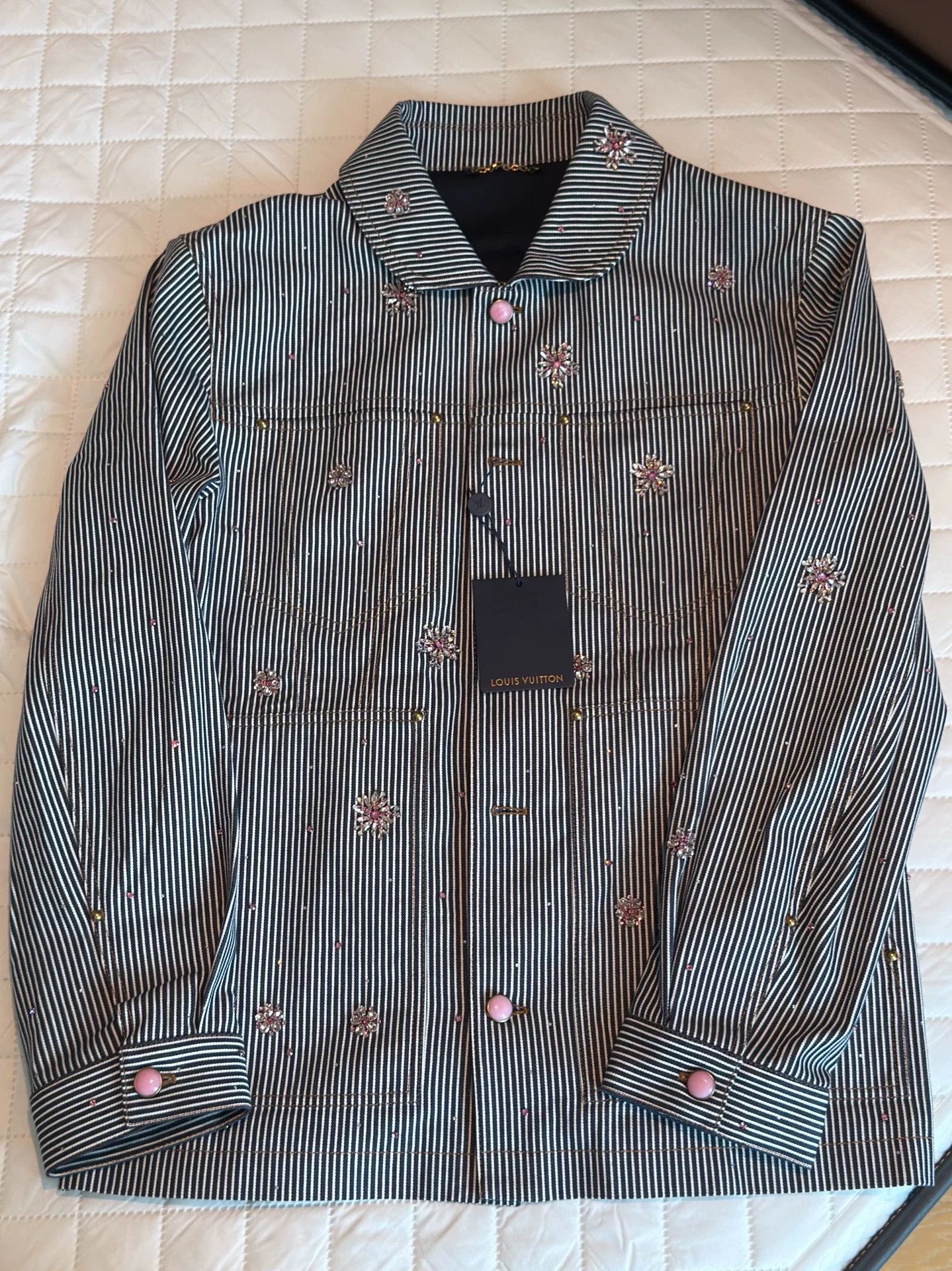 Louis Vuitton Louis Vuitton Nigo 25FW Embellished Coat Size US M / EU 48-50 / 2 - 1 Thumbnail