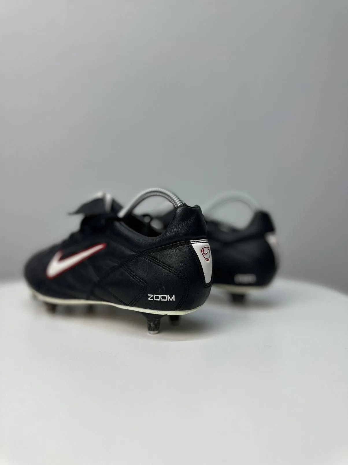 Nike 👉 Rare Vintage 2002 Nike Air Zoom Tiempo Football Boots Size US 9 / EU 42 - 6 Thumbnail