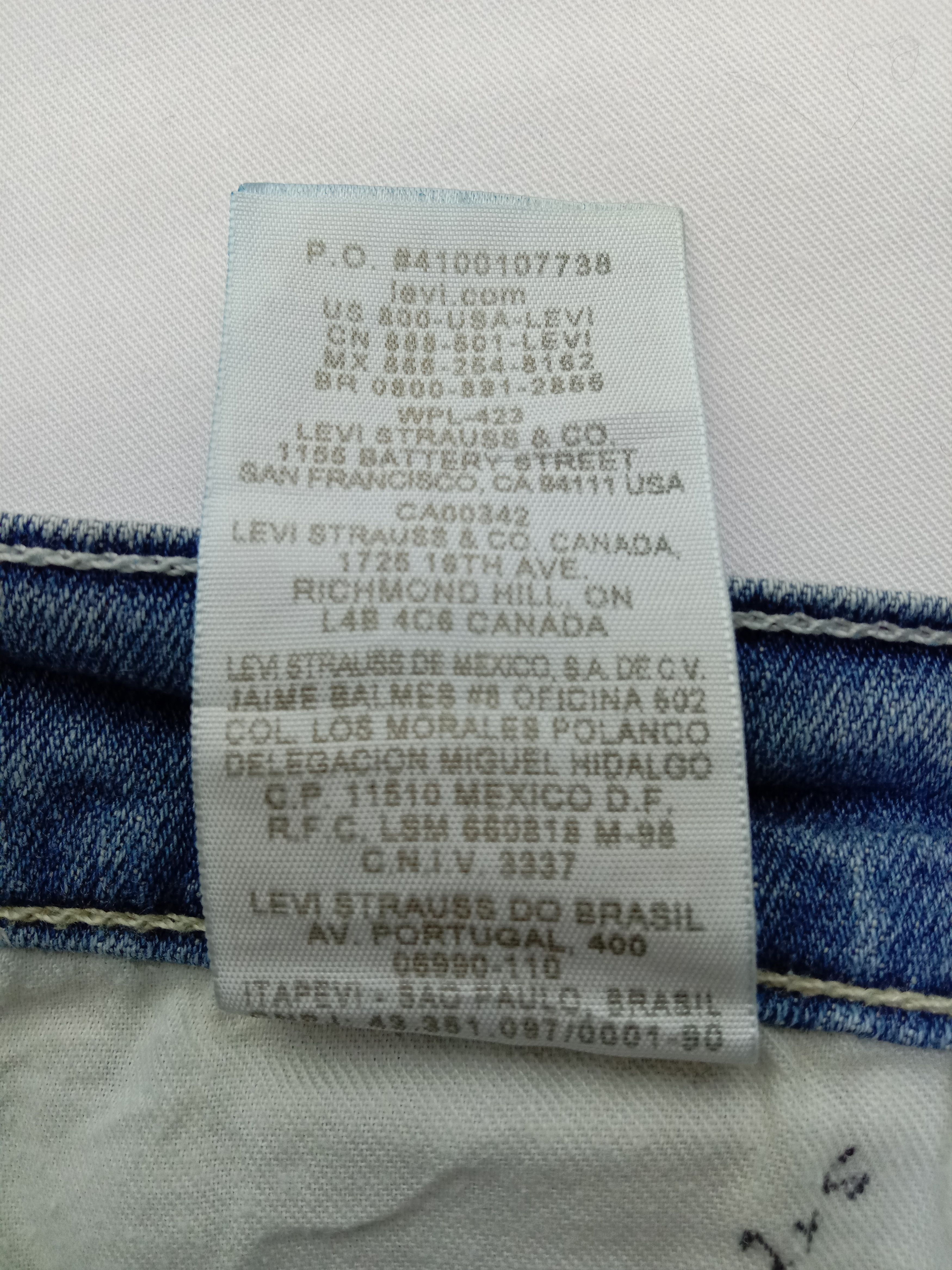 Levi's Vintage Levi's 524 Flare Jeans Faded Blue Denim Size 30" / US 8 / IT 44 - 13 Thumbnail