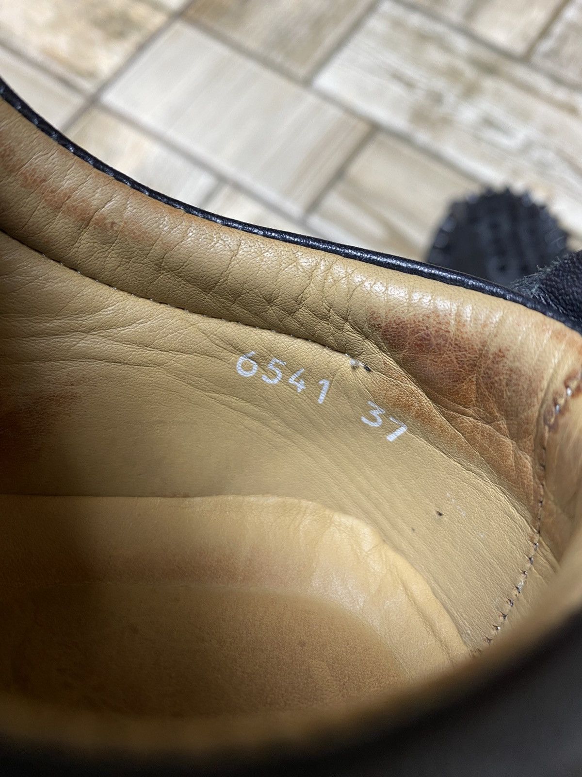 Christian Louboutin Christian louboutin sneakers black leather us7 Size US 7 / IT 37 - 10 Thumbnail