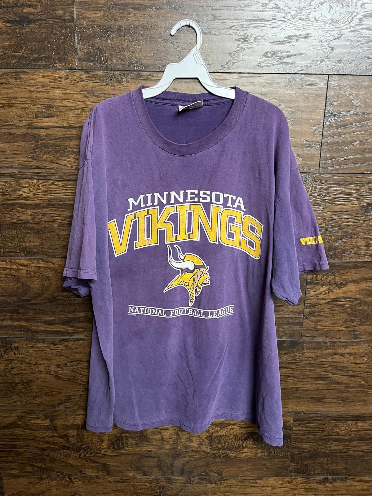 Lee Faded Minnesota Vikings NFL T-shirt Made in USA XXL Size US XXL / EU 58 / 5 - 1 Thumbnail
