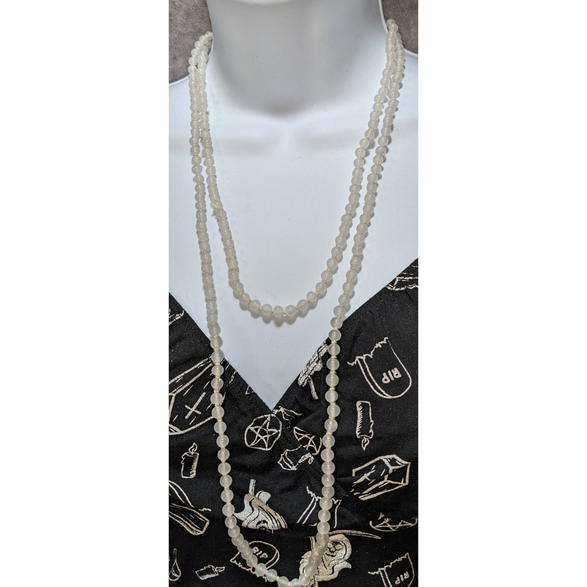 Other Vintage White Glass Beaded Necklace With Hidden Box Clasp Ja Size ONE SIZE - 5 Thumbnail