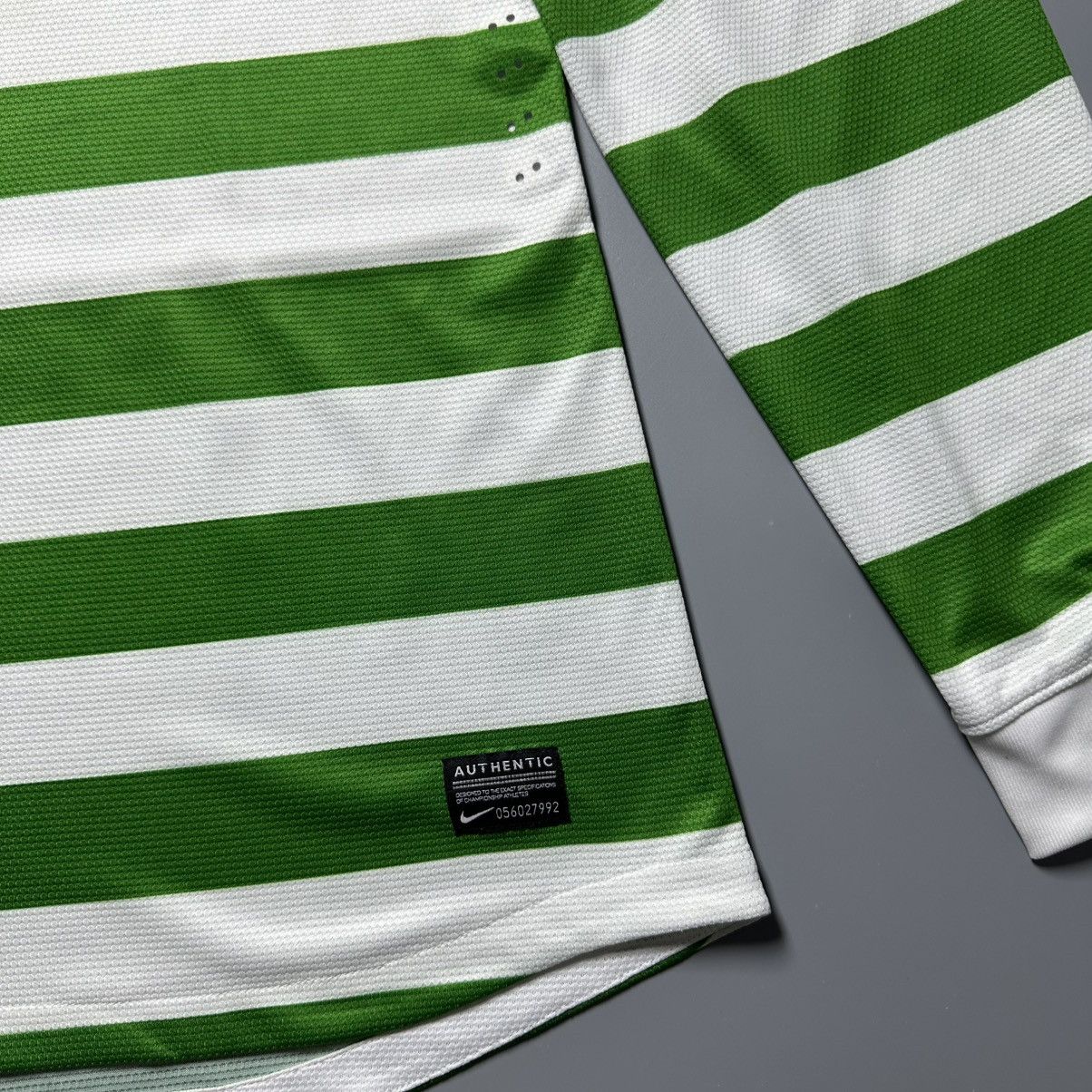 Nike CELTIC NIKE 2012/2013 FOOTBALL HOME PLAYER ISSUE JERSEY Size US XL / EU 56 / 4 - 4 Thumbnail