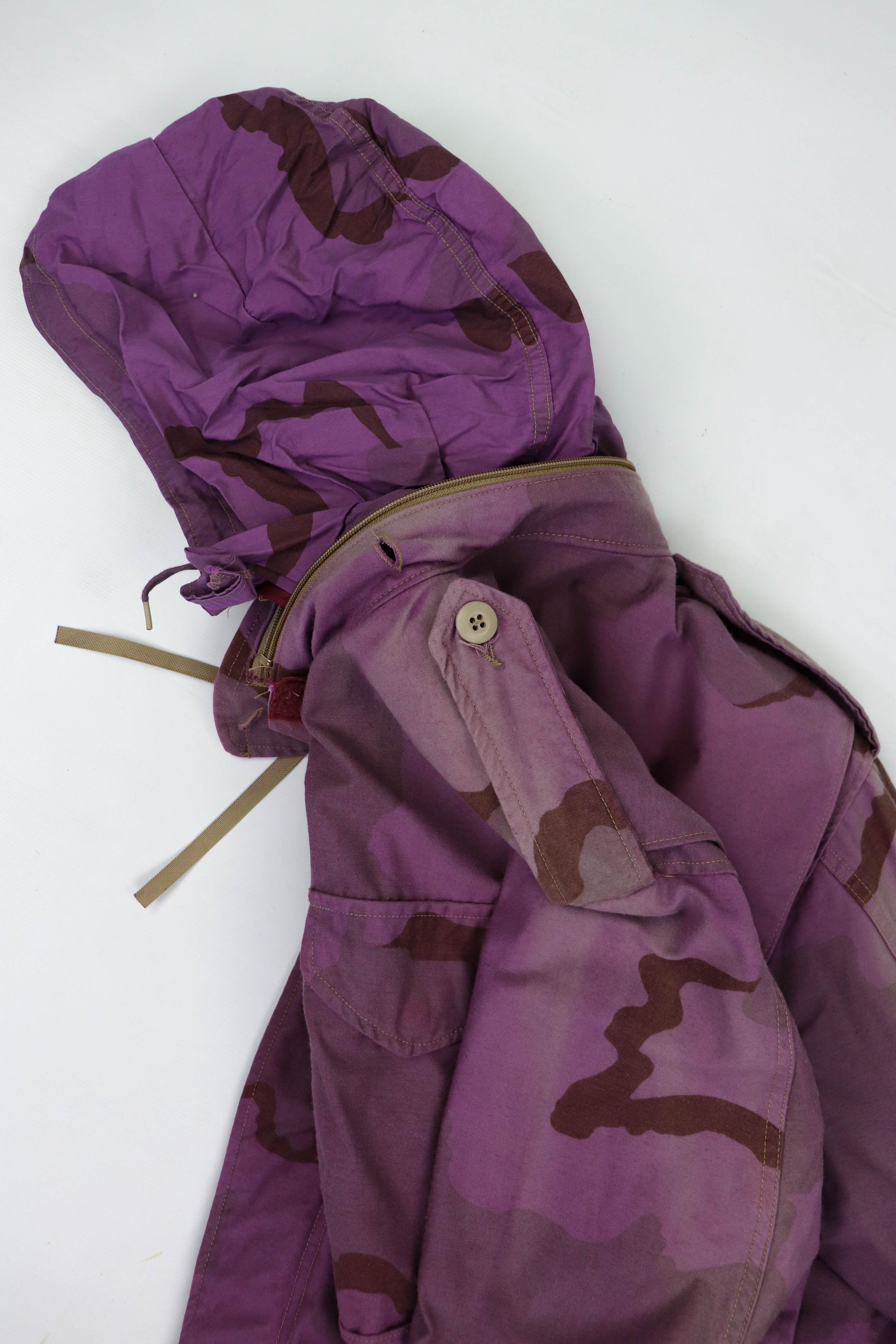 Vintage Vintage Custom Repainted Sun Faded Purple Camo M-65 FJacket Size US S / EU 44-46 / 1 - 13 Thumbnail