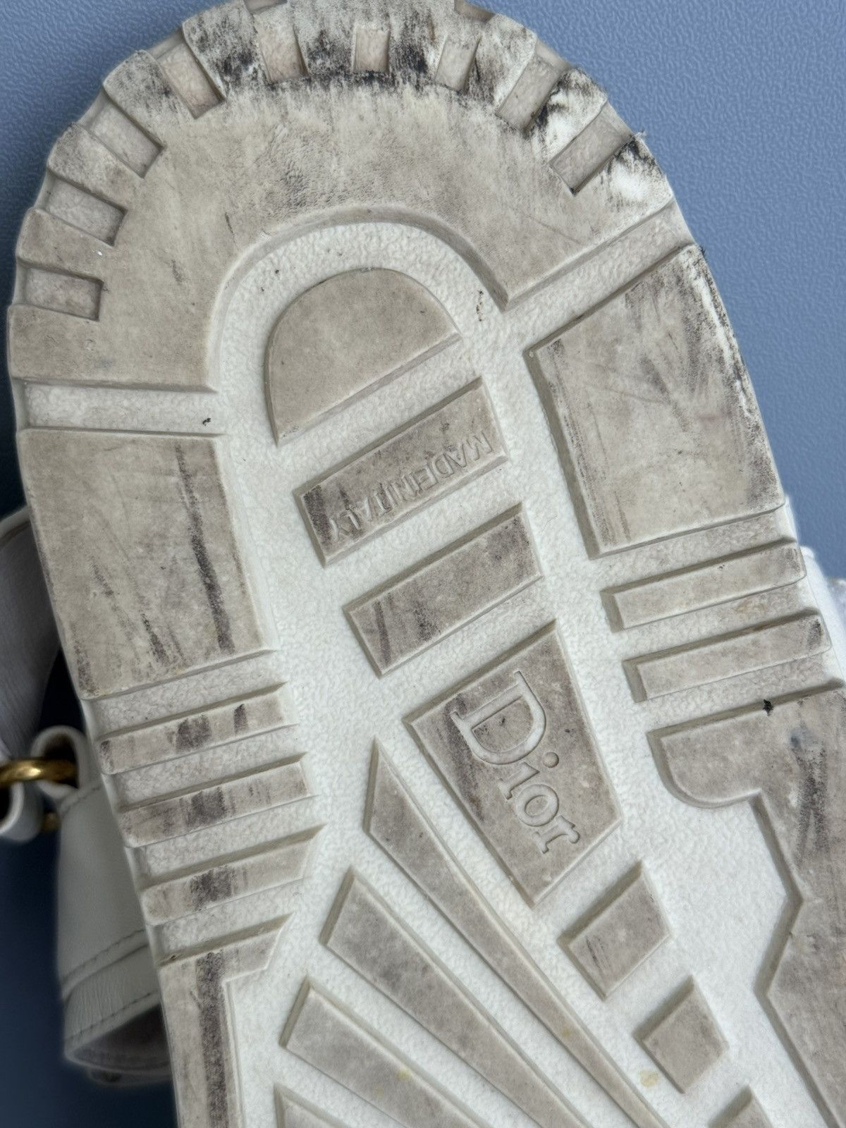 Dior Dior Dioract Sandal Ivory Lambskin Gold Logo Size US 9 / IT 39 - 15 Thumbnail