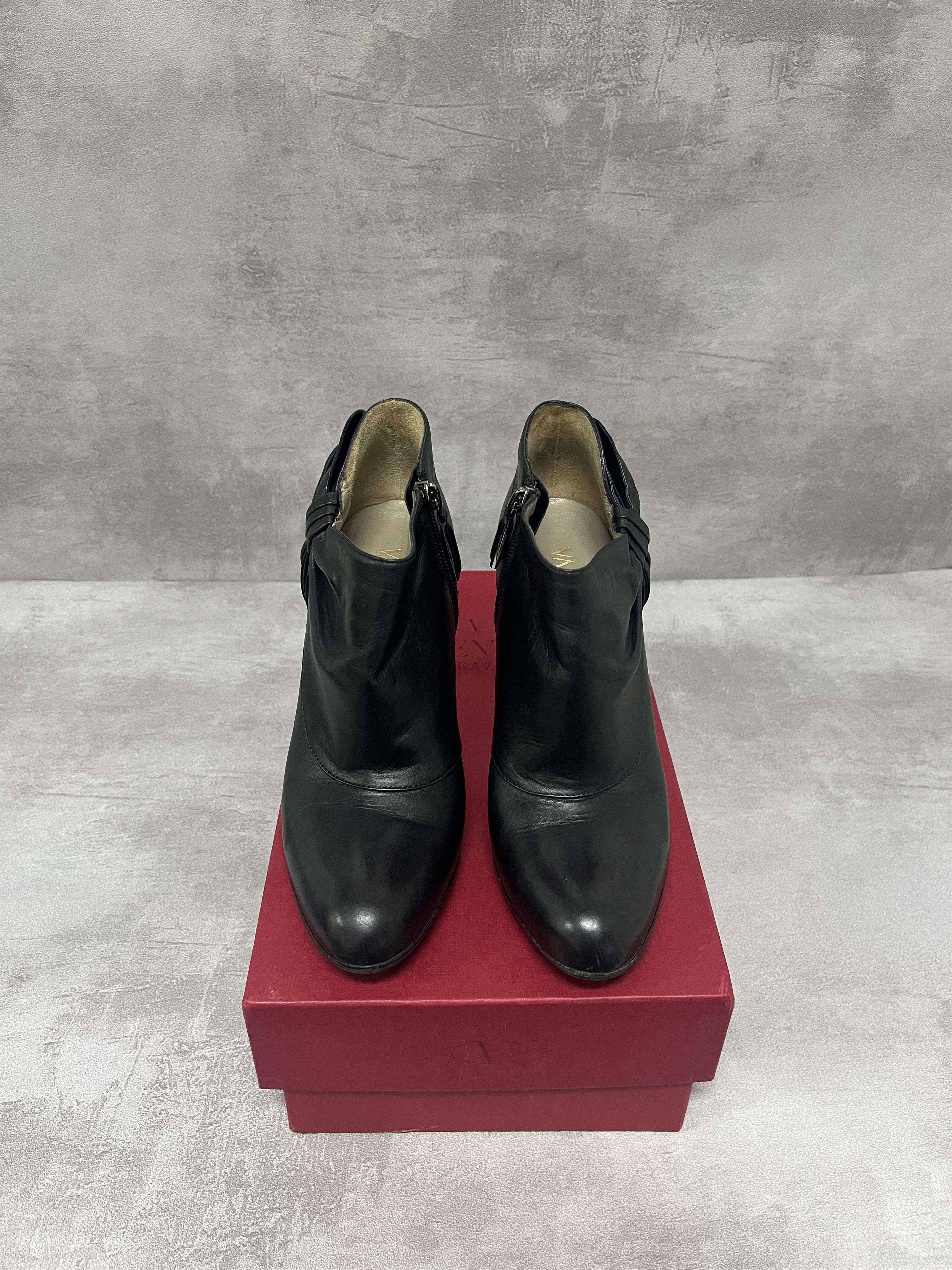 Valentino Valentino Black Ankle Boots With 90mm Heels Size US 5.5 / IT 35.5 - 1 Thumbnail