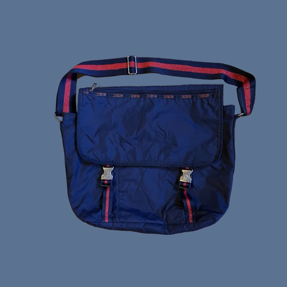 LeSportsac LeSportsac Women's Nylon Messenger Shoulder Bag Navy Red Buckles - Medium - Casual Travel - Nylon Lining Size ONE SIZE - 1 Thumbnail