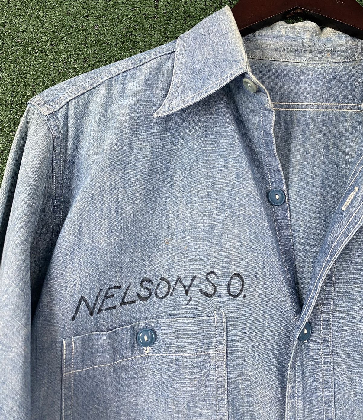 Vintage Vintage 1940's WW2 US Navy Chambray Button Up Work Shirt Size US L / EU 52-54 / 3 - 3 Thumbnail