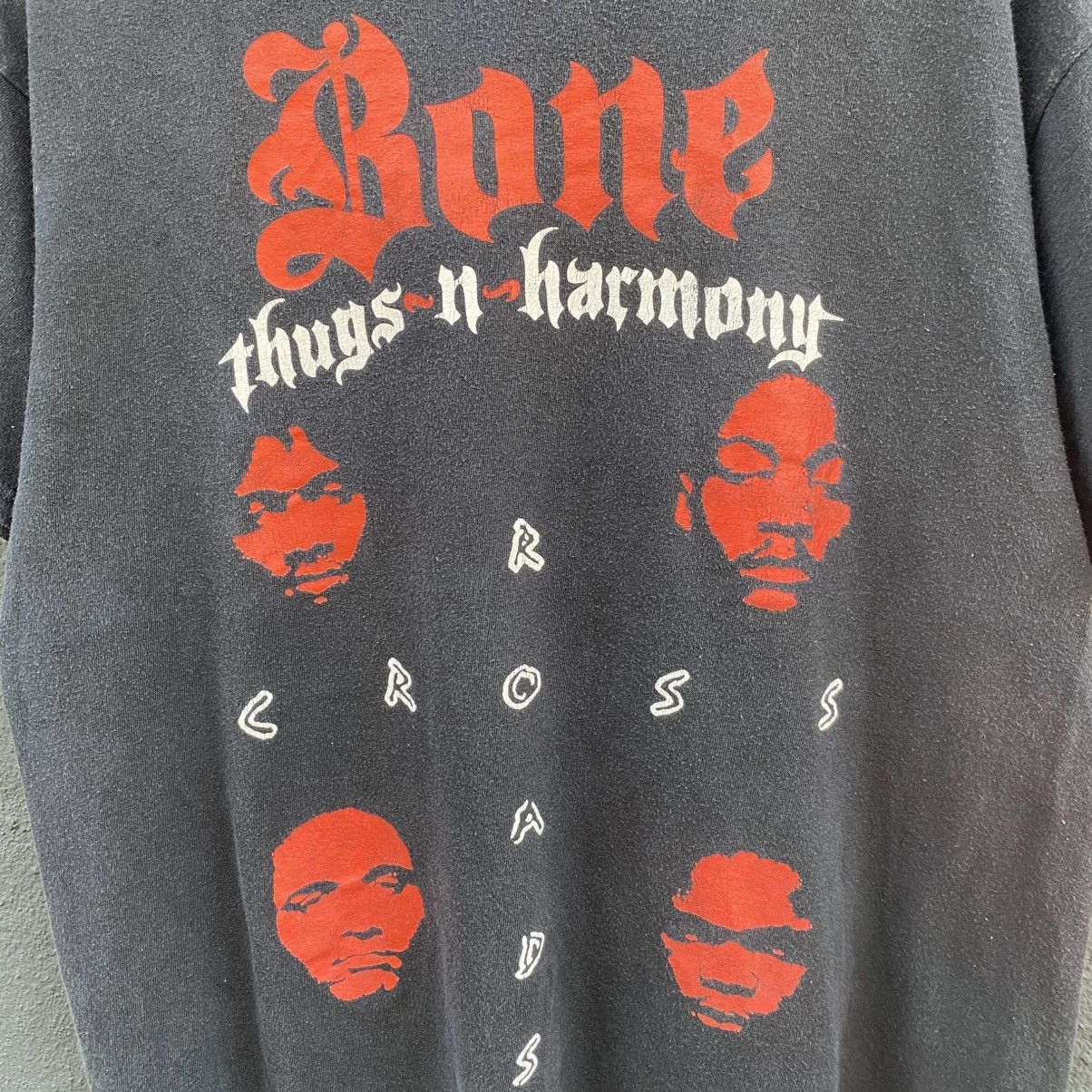 Rap Tees Thrashed Faded Bone Thugs-N-Harmony American Hip Hop Tshirt Size US L / EU 52-54 / 3 - 2 Thumbnail