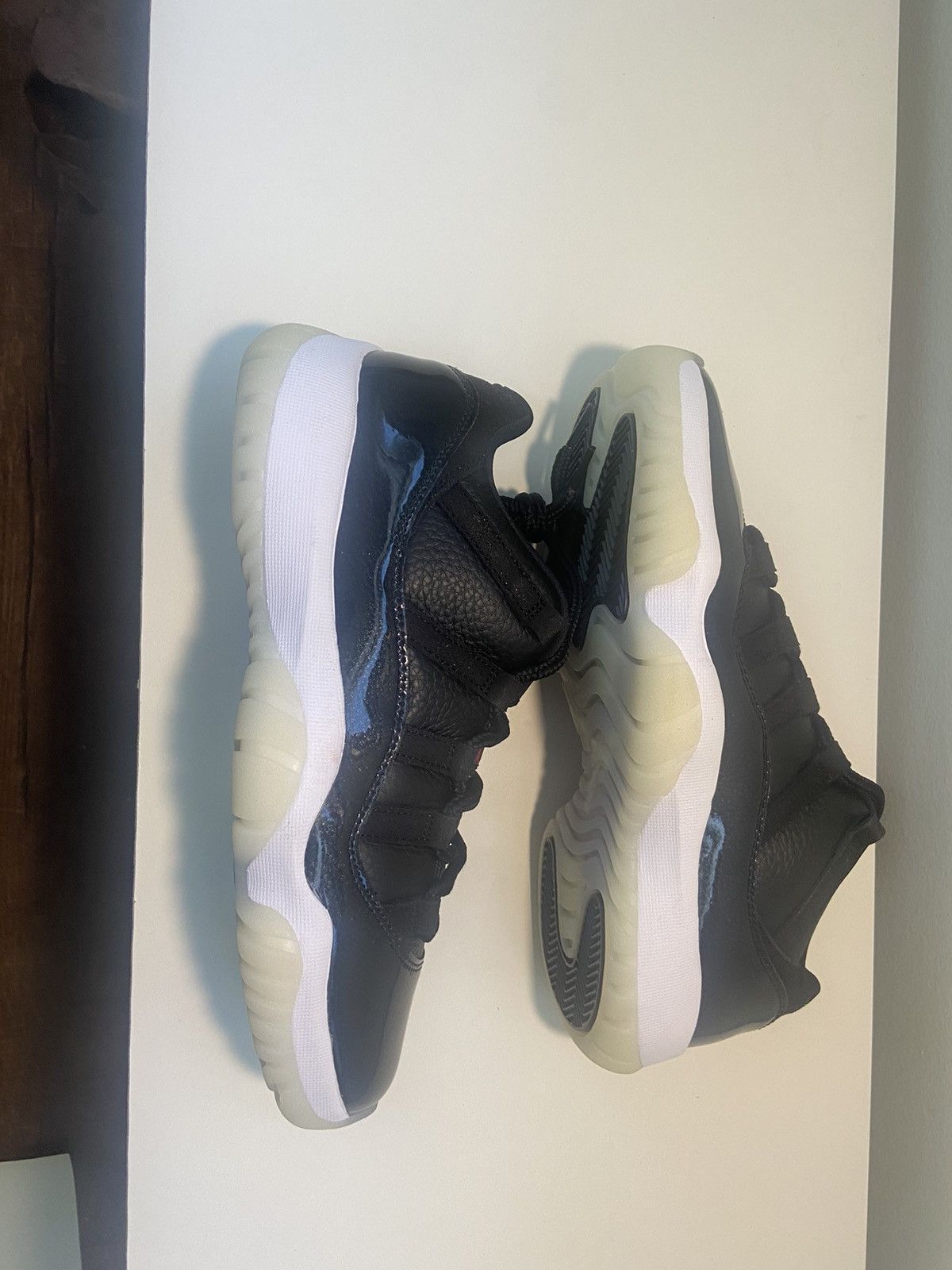 Jordan Brand Air Jordan 11 Retro Low 72-10 Size US 9 / EU 42 - 3 Thumbnail