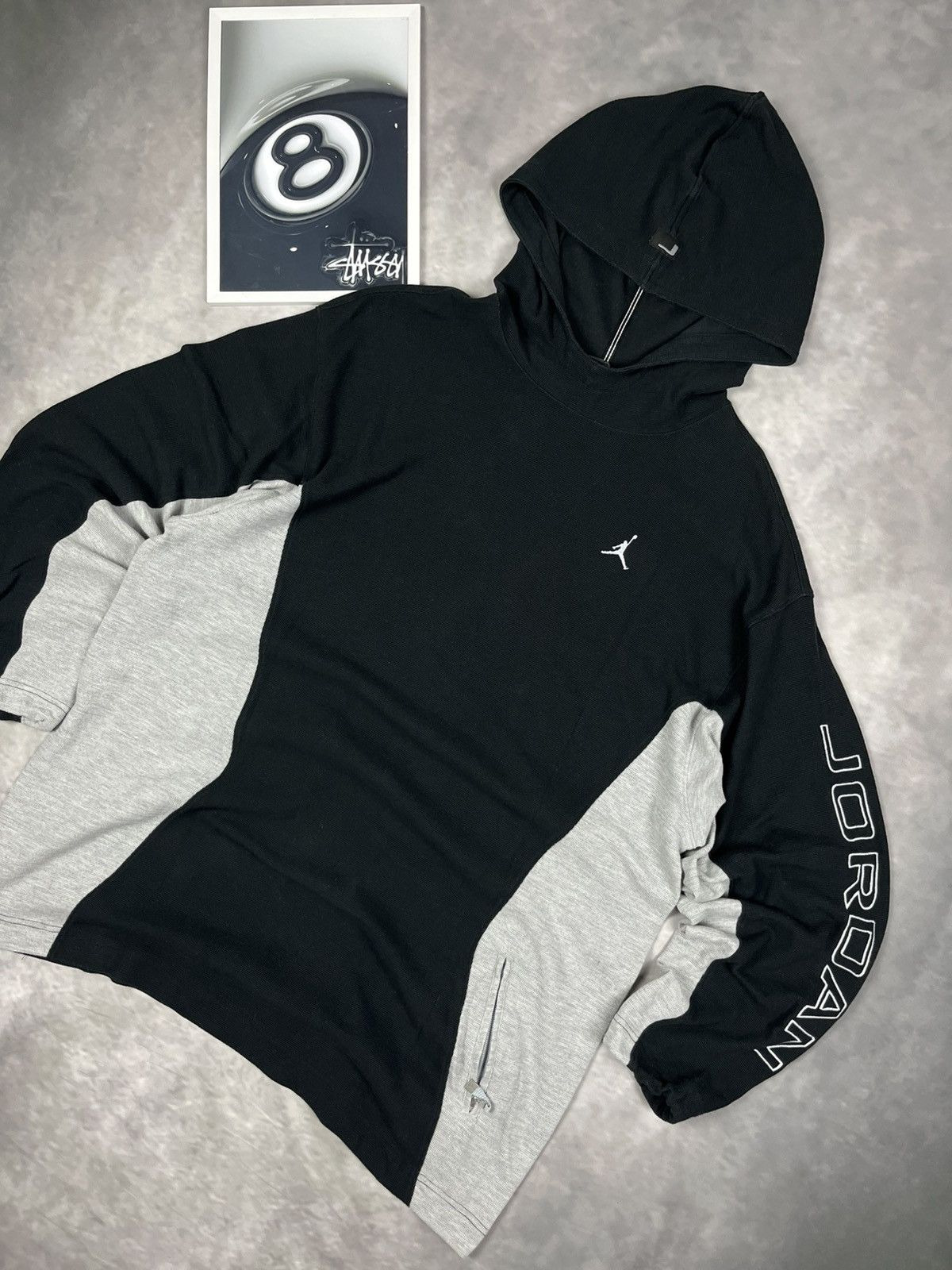 Jordan Brand Vintage 00s Jordan Hoodie Men’s XL Sleeve Spell-Out Logo Y2K Size US L / EU 52-54 / 3 - 1 Thumbnail