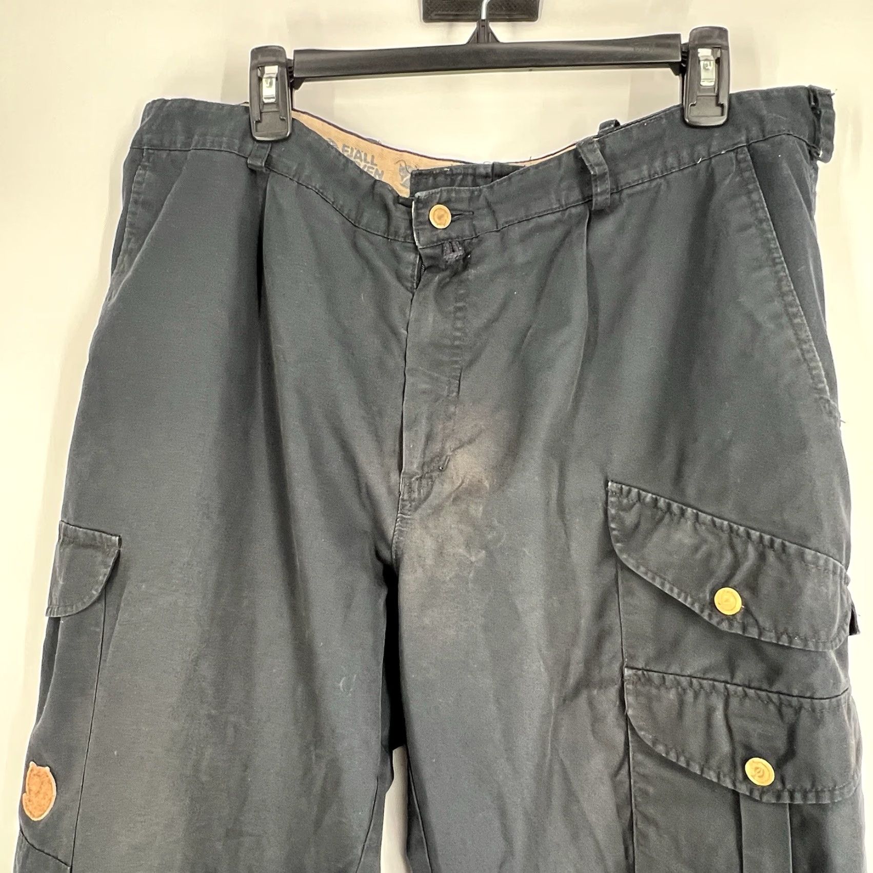 Vintage VINTAGE Fjällräven G-1000 Pants Mens 38x30 Dark Blue Cotton Polyester Regular Straight 5-Pocket Cargo Logo Ham? Size US 38 / EU 54 - 3 Thumbnail
