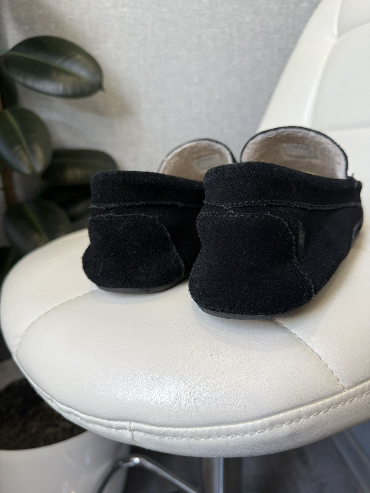 Polo Ralph Lauren Polo Bear Moccasin Slippers Mens Black Suede Shearling Shoes Size US 12 / EU 45 - 18 Thumbnail