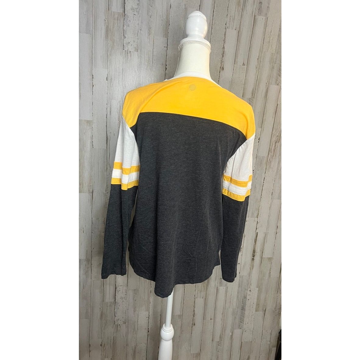 NHL NWT Pittsburgh Penguins Womens Gray Long Sleeve Shirt Medium Size M / US 6-8 / IT 42-44 - 3 Thumbnail