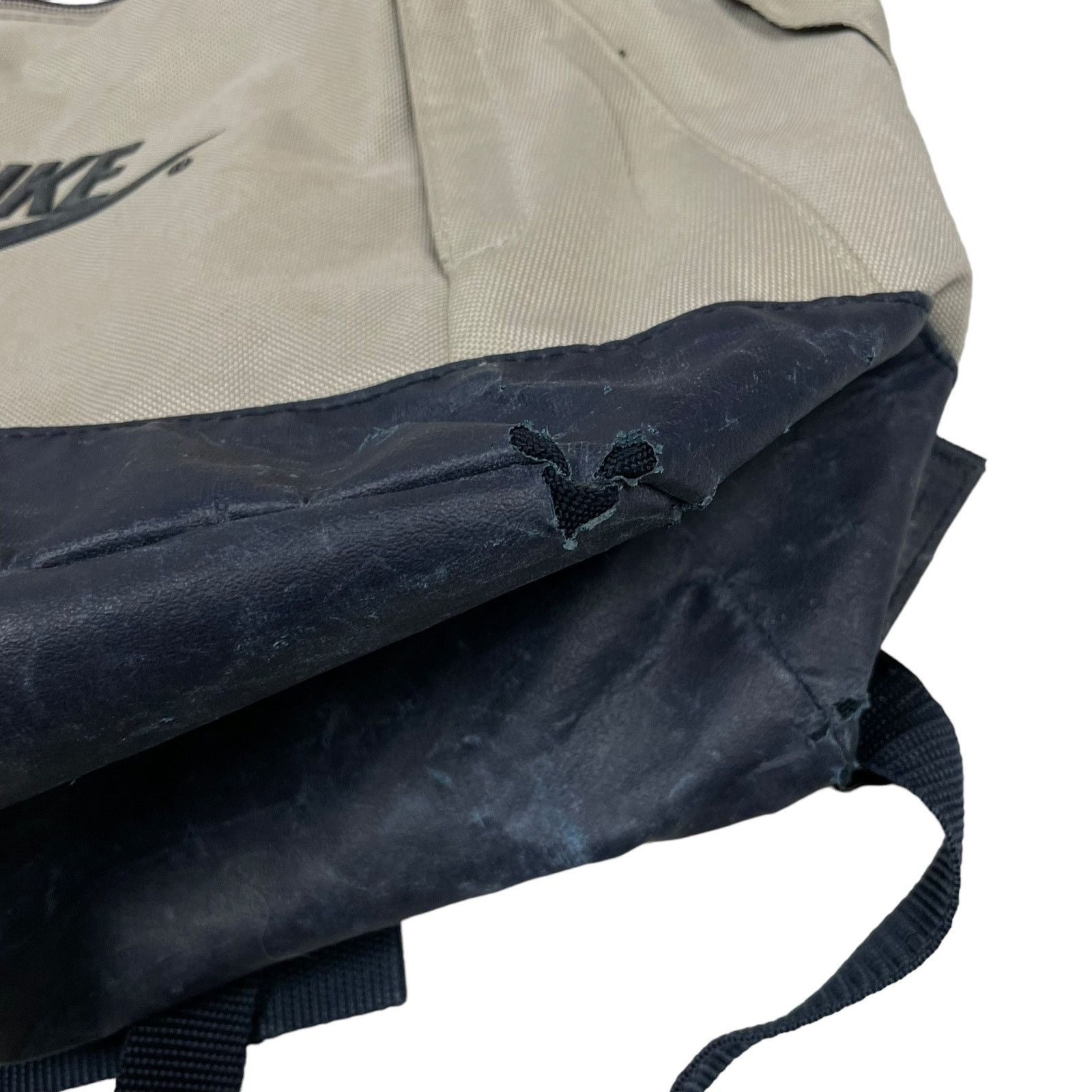 Nike × Vintage Nike Men's Gray Black Polyester Swoosh Pockets Backpack Bag Size ONE SIZE - 4 Thumbnail