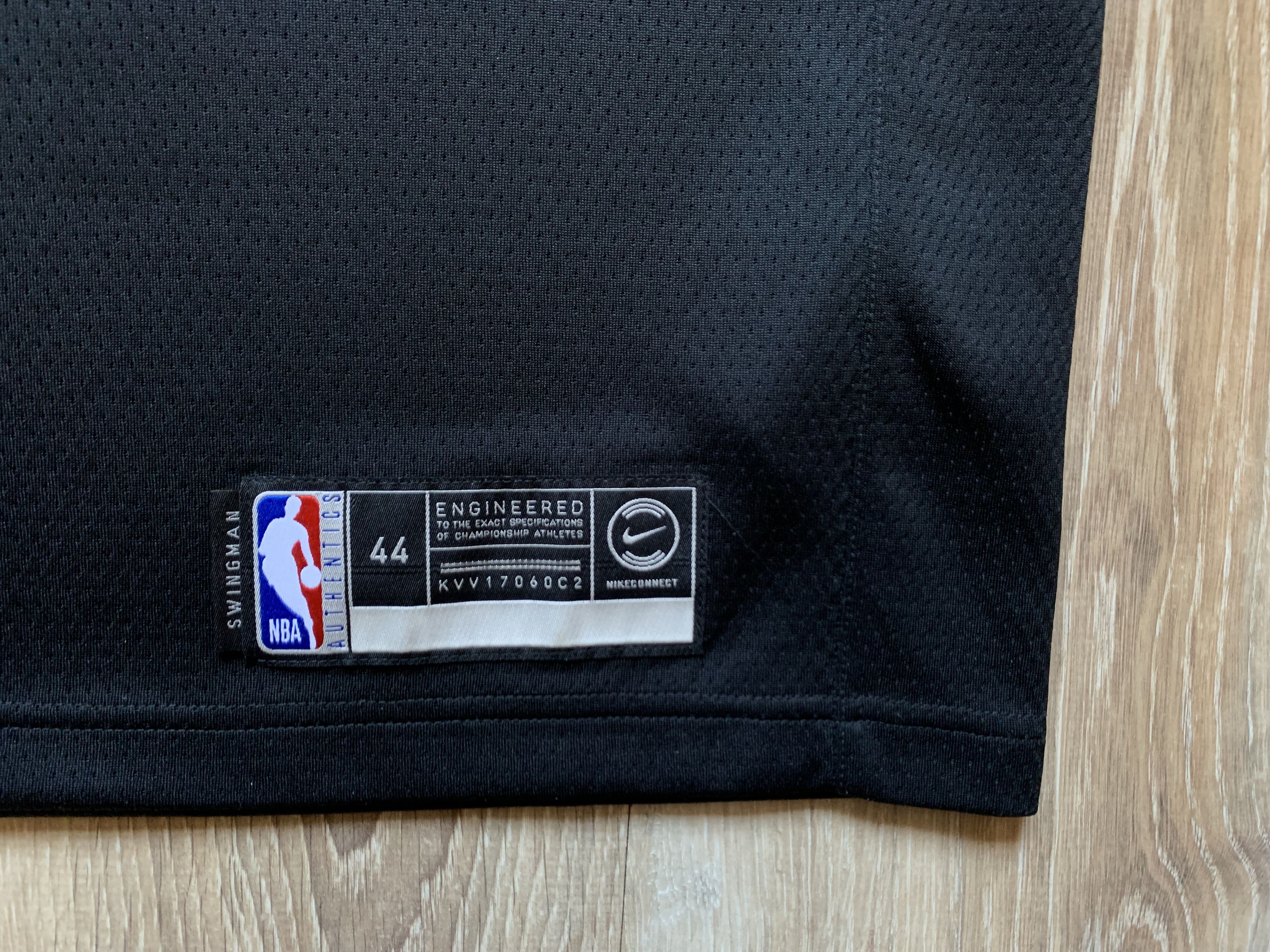 NBA × Vintage Chicago Bulls NBA Lauri Markkanen #24 Nike Jersey Size US M / EU 48-50 / 2 - 9 Thumbnail