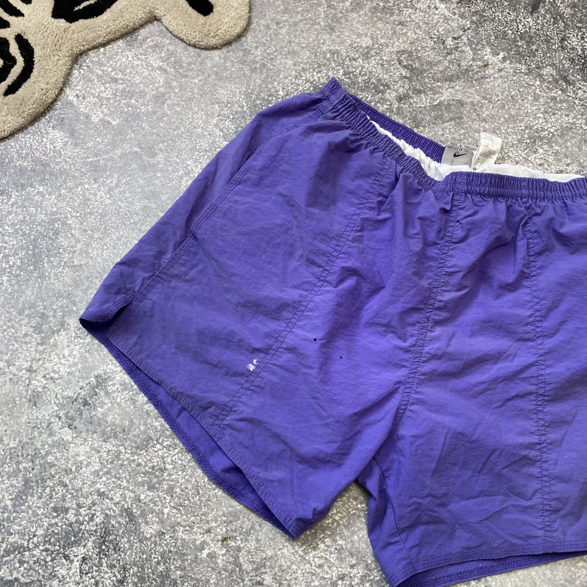 Nike × Vintage Vintage 90’s Nike Small logo Court rare nylon shorts Size US 34 / EU 50 - 4 Thumbnail