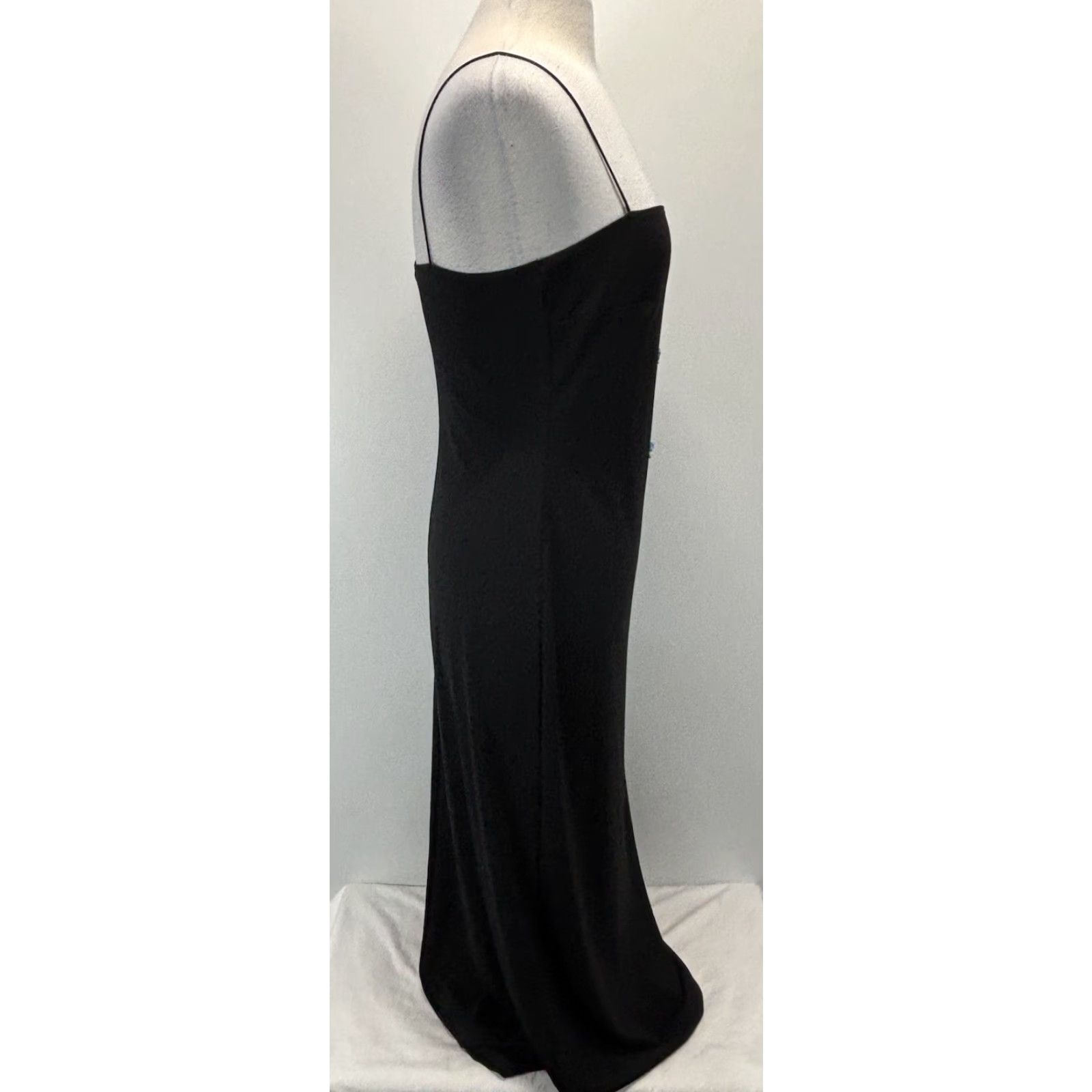 Vintage VINTAGE Rampage Maxi Dress Gown 11 Juniors Black Sleeveless Square Neck Party/Cocktail Formal Wedding Whimsigoth Fairy 3 D Flowers USA Women Shirt? Size L / US 10 / IT 46 - 4 Thumbnail