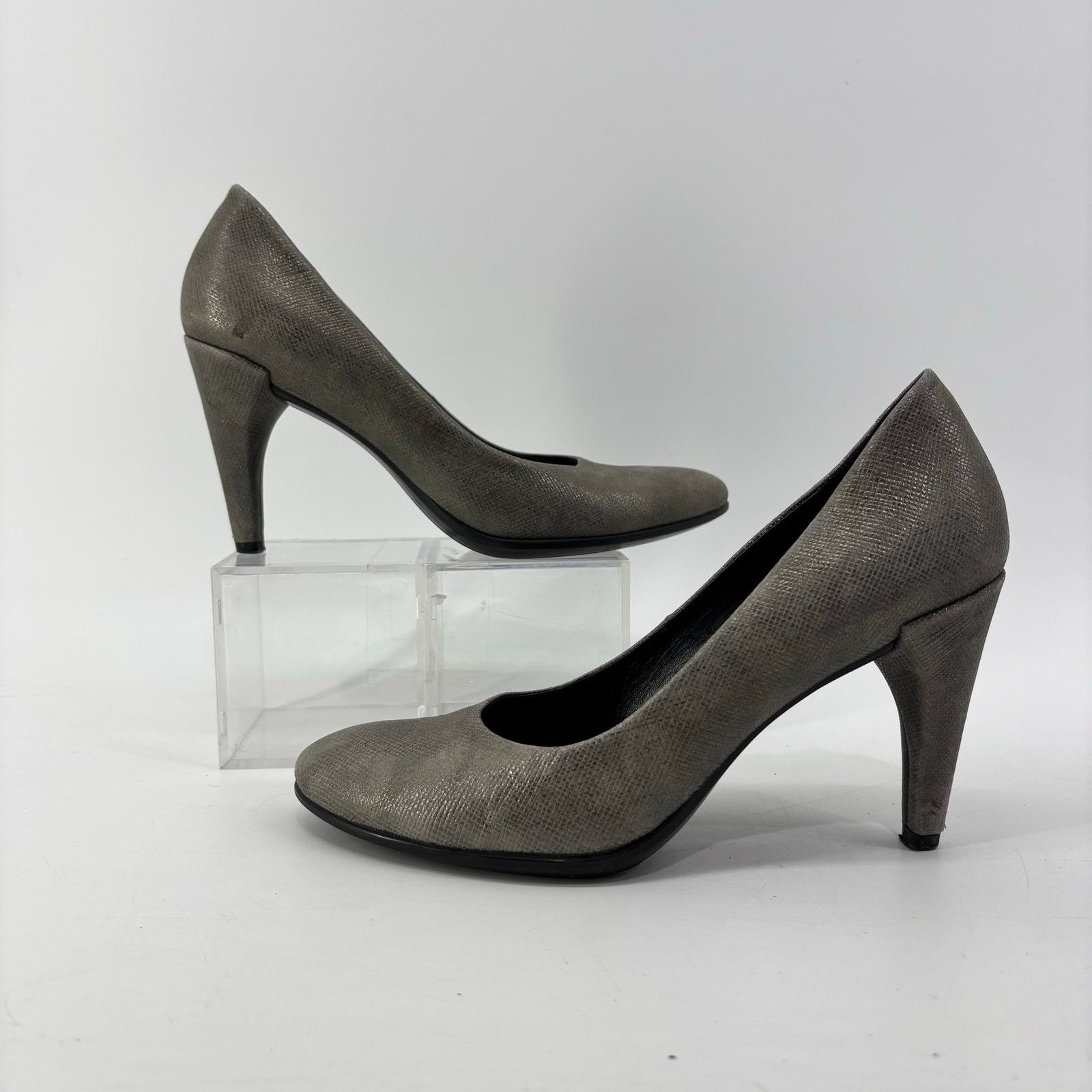 Ecco ECCO Womens US 6 Shape 75 Leather Pumps Size Warm Gray Size US 6 / IT 36 - 8 Thumbnail