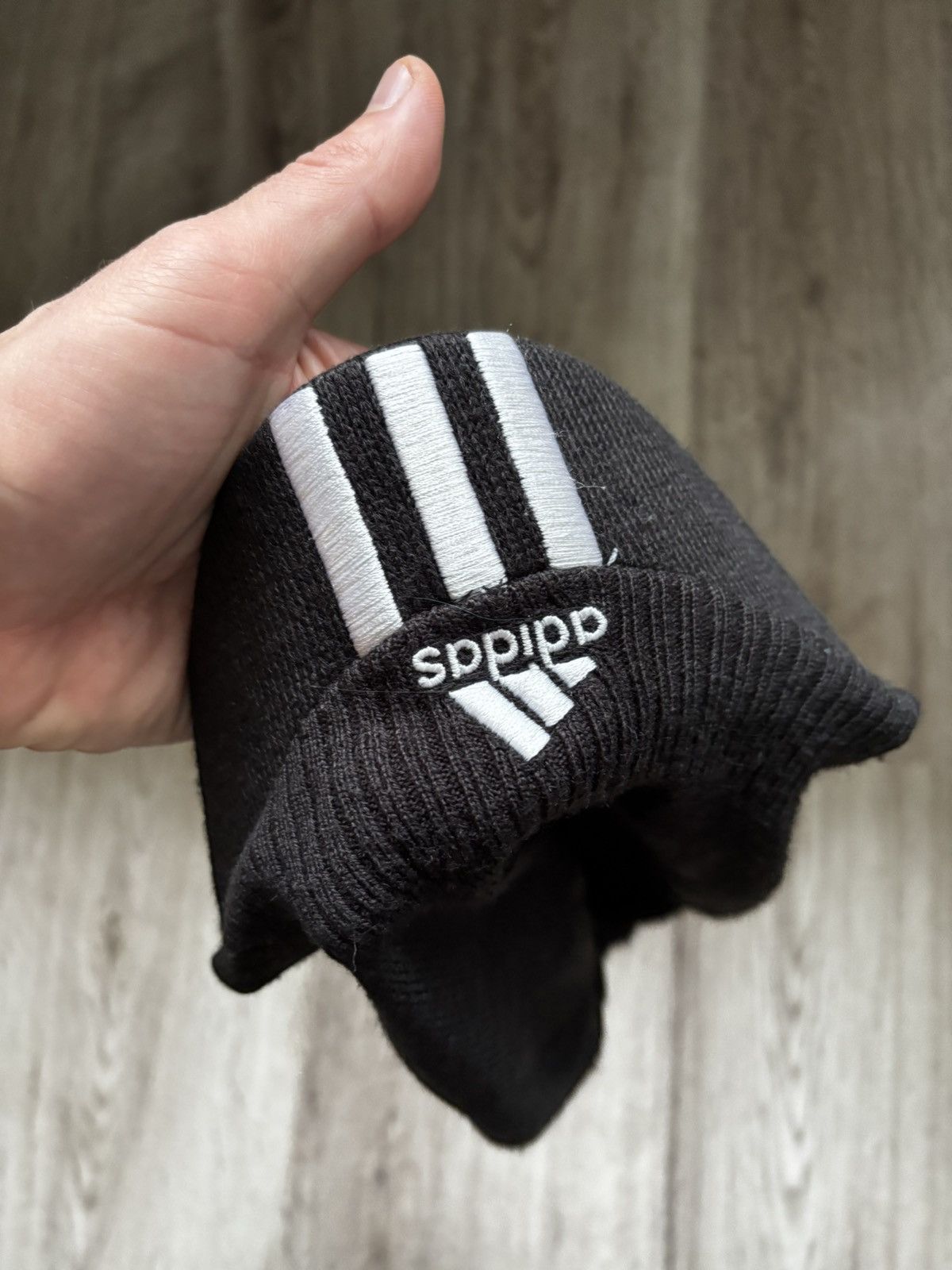 Adidas RARE Adidas Beanie Hat Black Stripes Logo 2010 Archive Size ONE SIZE - 16 Thumbnail