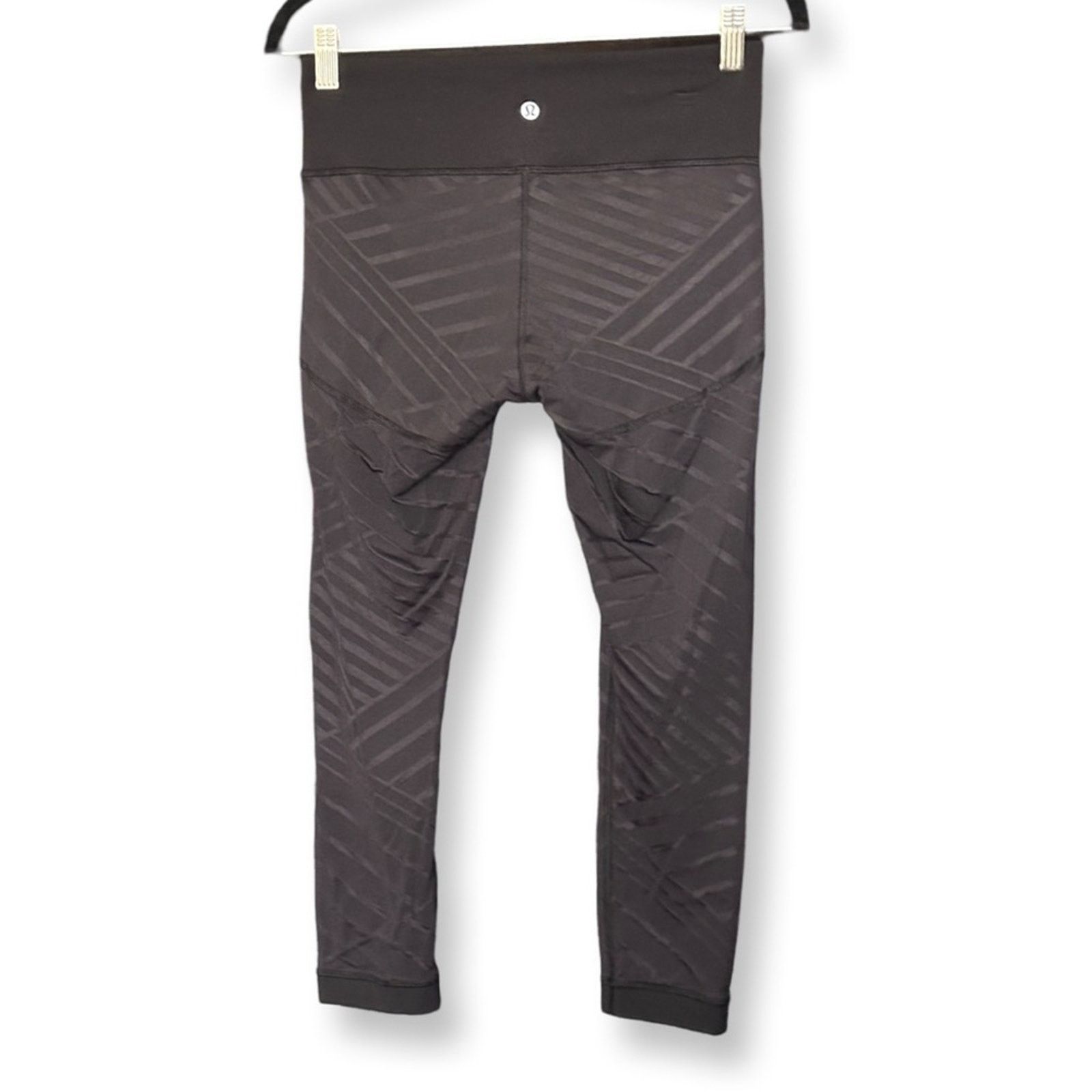 Lululemon Lululemon Athletica Black Cropped Striped Leggings Size 29" - 2 Thumbnail