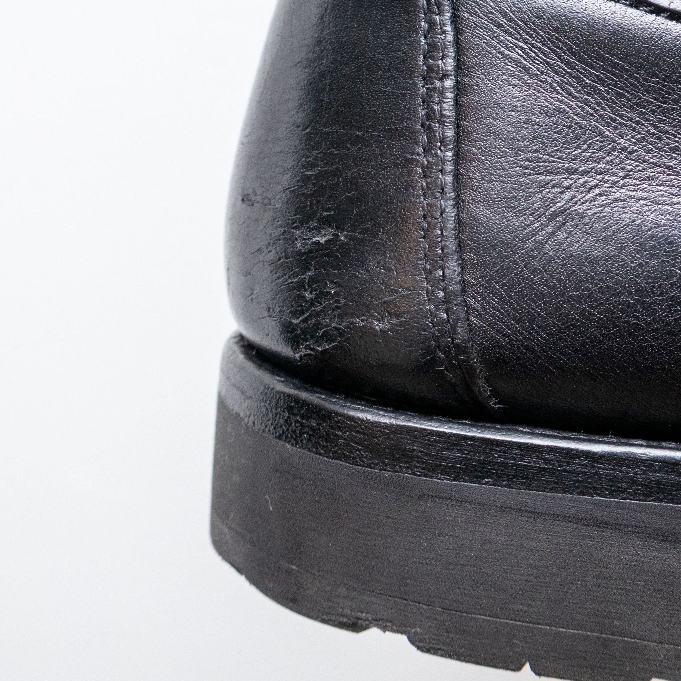 Salvatore Ferragamo SALVATORE FERRAGAMO Black Leather Lug Sole Loafers Sz 10 EE Size US 10 / EU 43 - 12 Thumbnail