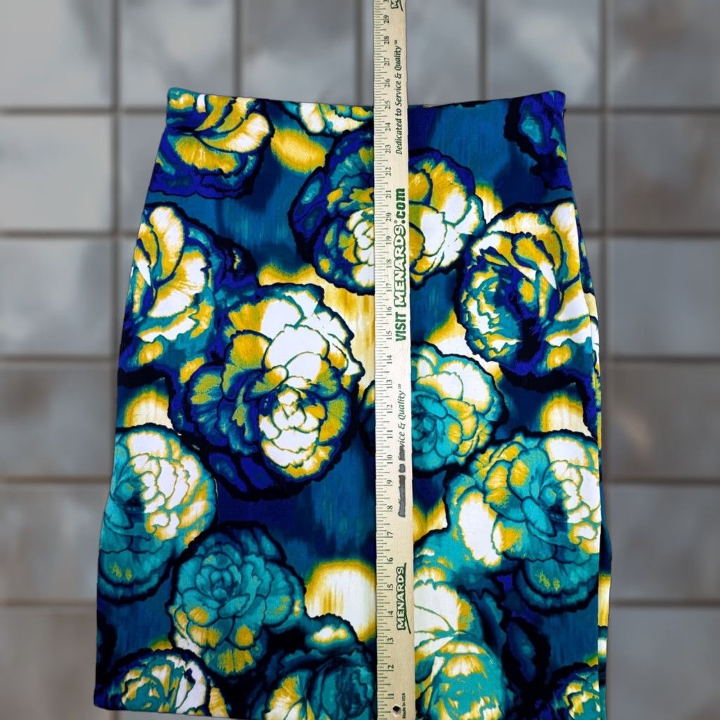 Worthington Worthington Skirt Women's 12 Knee Length Floral Pencil Blue Yellow Multicolor Stretch Office Workwear Modern 90s? Size 34" / US 12 / IT 48 - 1 Thumbnail