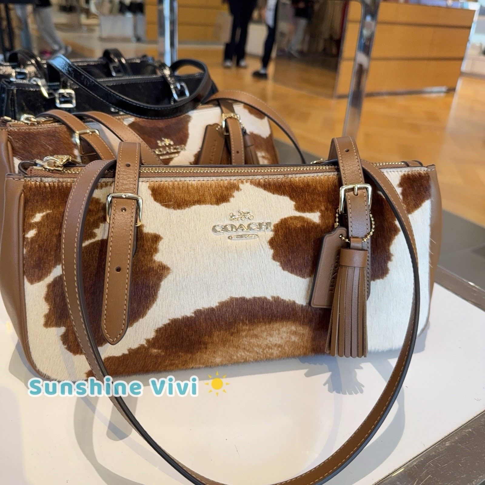 Coach NWT Coach Asher Shoulder Bag Haircalf Cow CDW46 Gold/Cow Size ONE SIZE - 1 Thumbnail