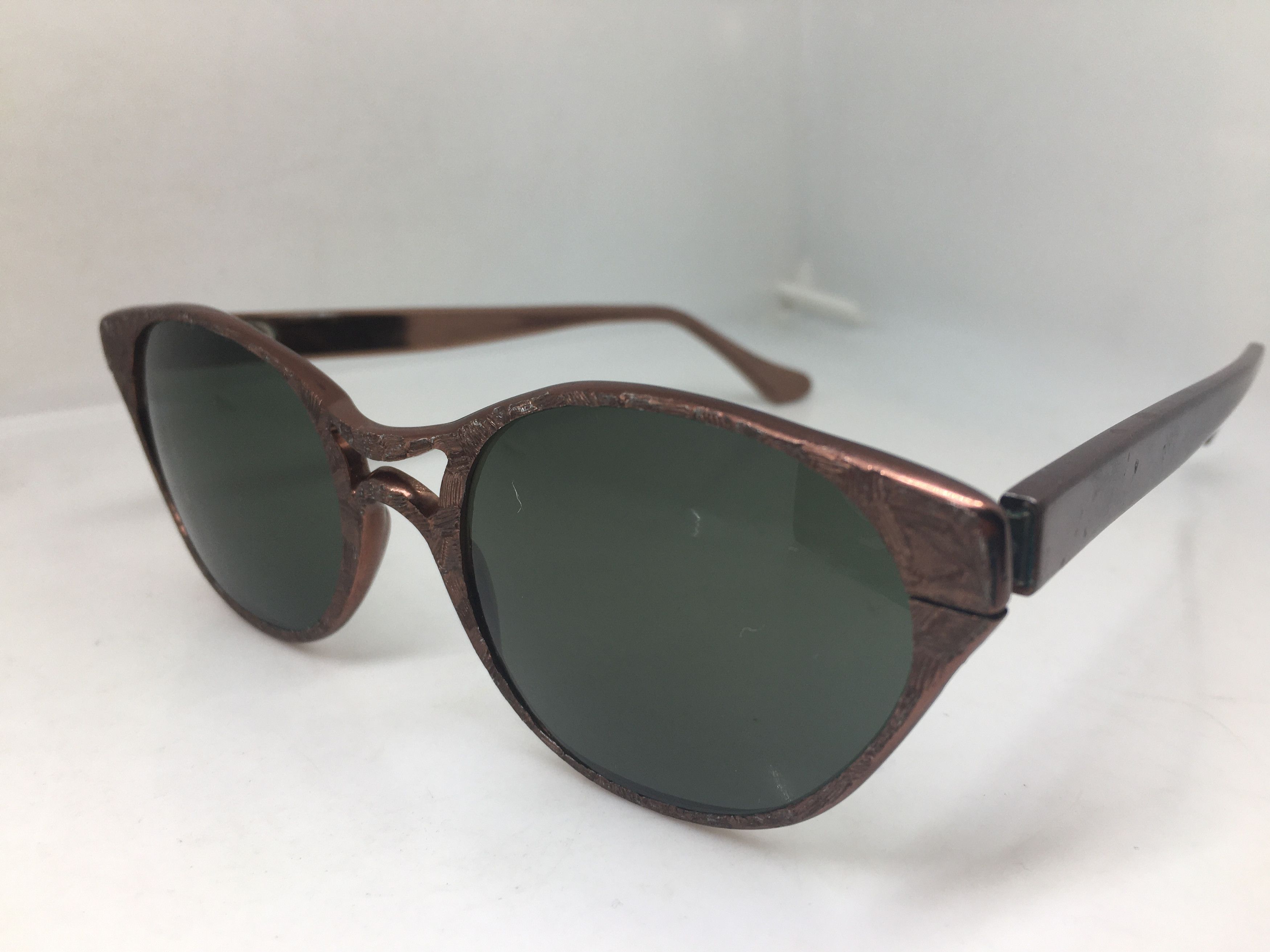 Vintage Vintage 50s Woman Aluminum Cateye Sunglasses Frame Size ONE SIZE - 3 Thumbnail