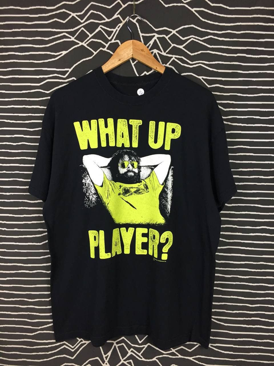 Vintage The Hangover Part III What Up Player Warner Bros Movie Tee Size US XL / EU 56 / 4 - 2 Thumbnail