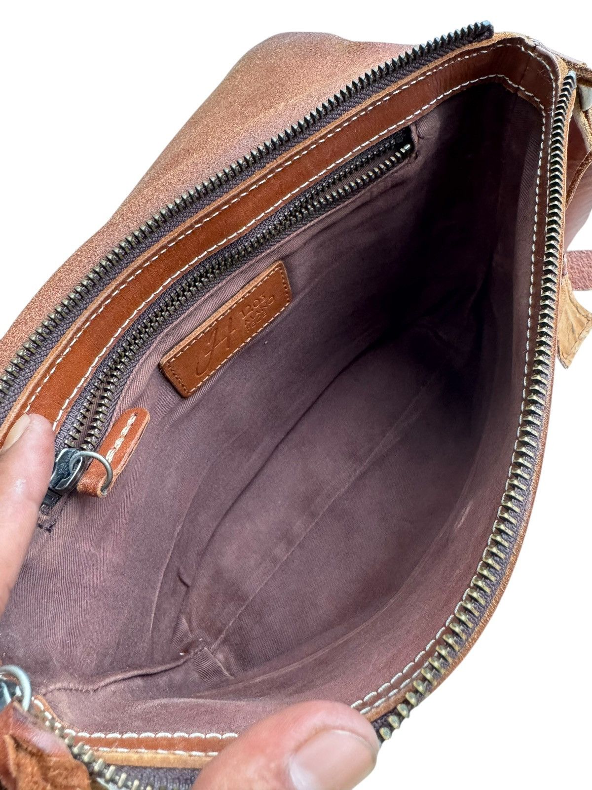 Genuine Leather 🔥 1203 Mano Fece Leather Sling Bag Size ONE SIZE - 14 Thumbnail
