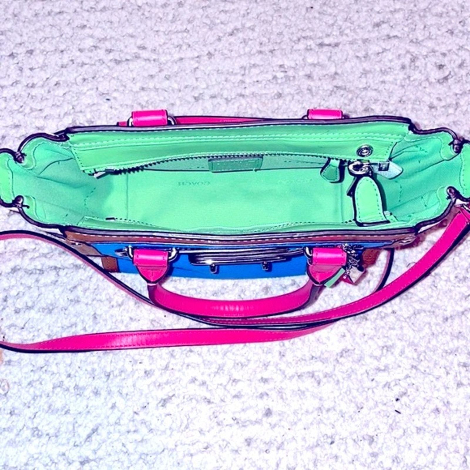 Coach Coach Swagger 21 Rainbow Colorblock Satchel Crossbody Size ONE SIZE - 14 Thumbnail