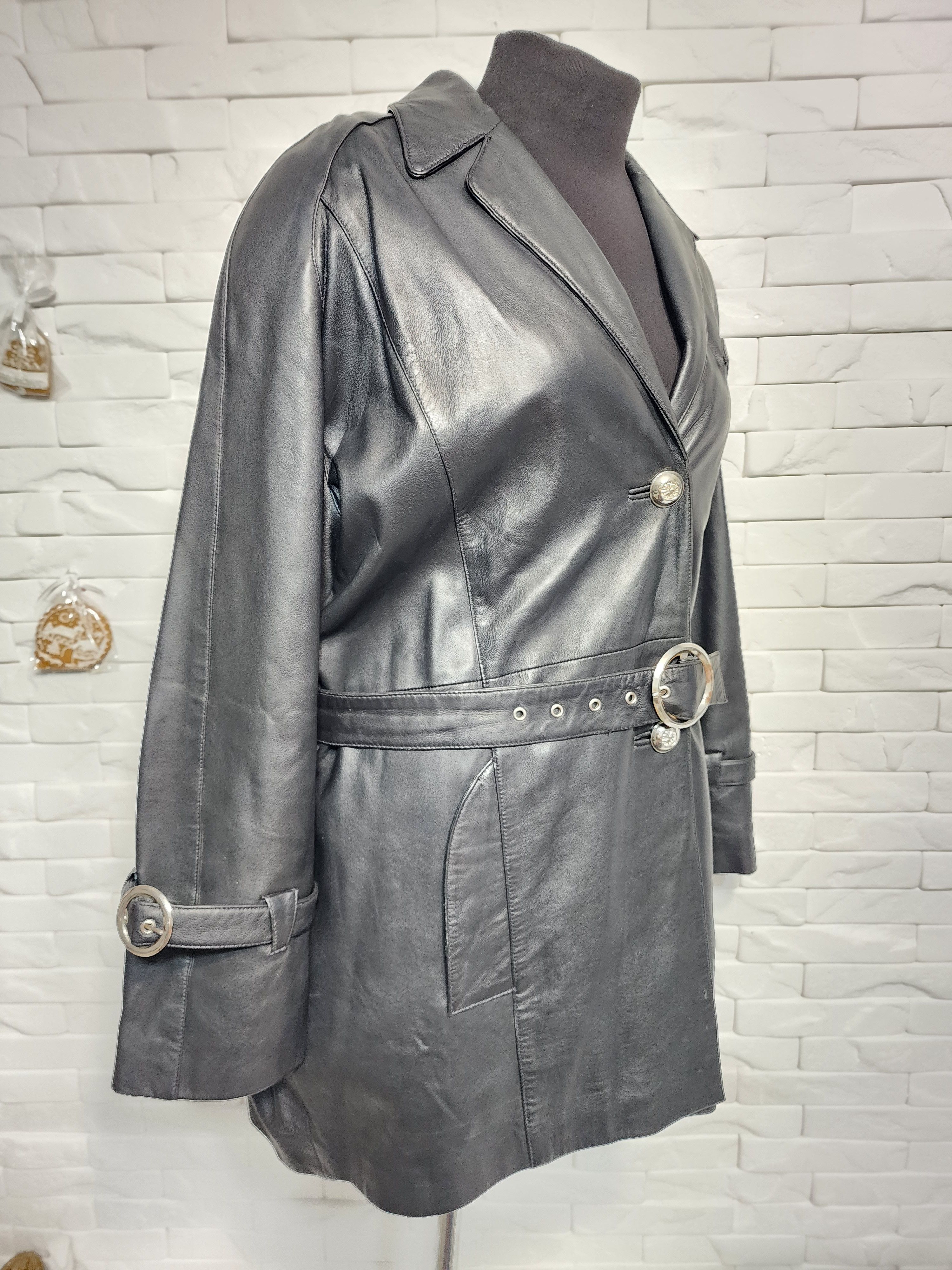Other Elegant Black Genuine Leather Women's Jacket: Size XXL / US 16-18 / IT 52-54 - 3 Thumbnail