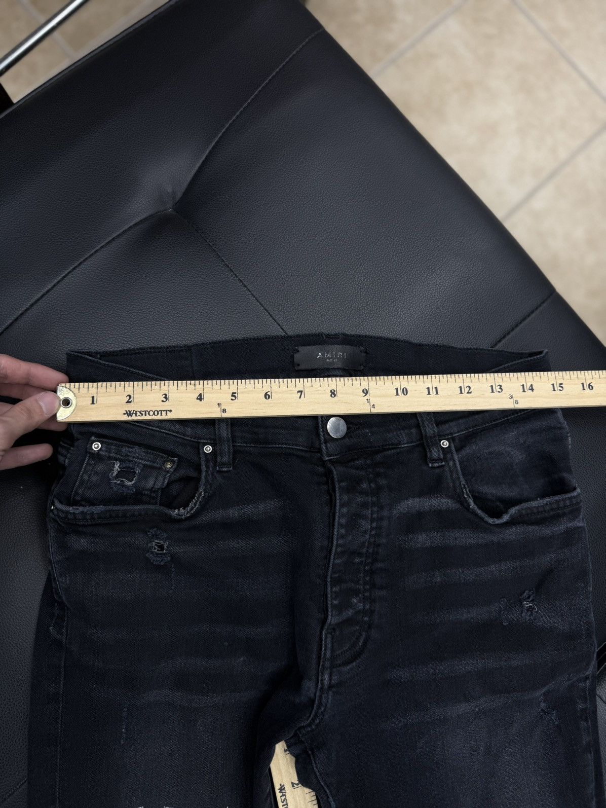 Amiri Amiri Skinny Jeans Angel Leg Logo RARE Size 33 Size US 32 / EU 48 - 11 Thumbnail