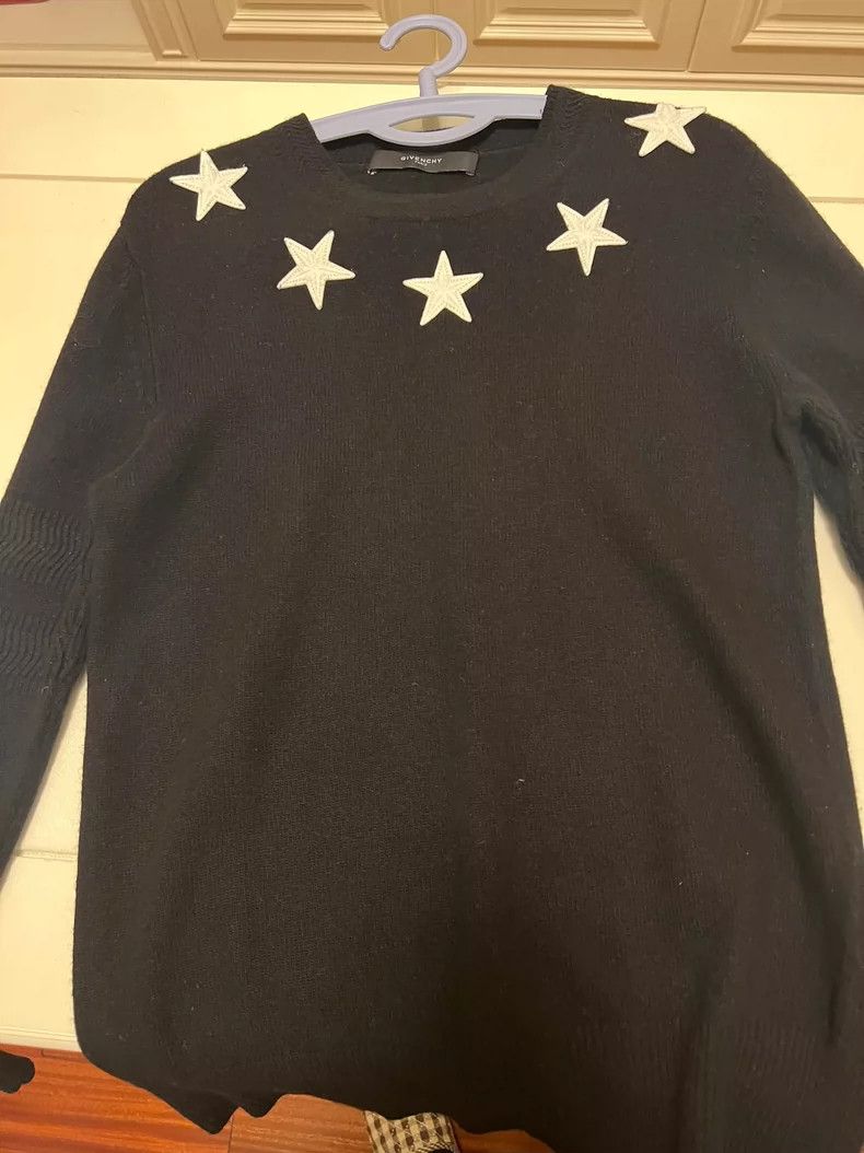 Givenchy Givenchy Five-Star Sweater Classic Style 2506-Nextarrow Size US M / EU 48-50 / 2 - 1 Thumbnail