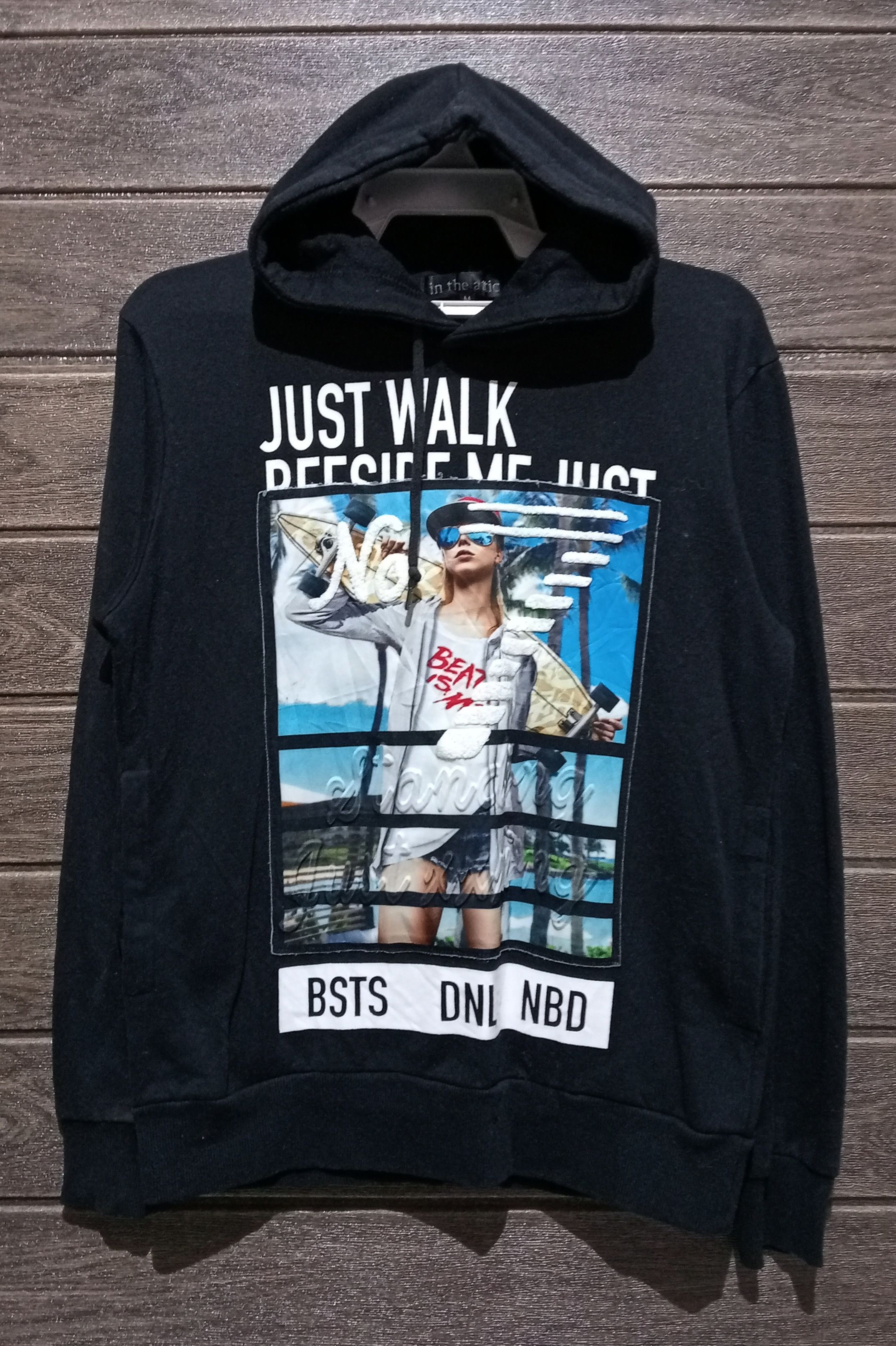 In The Attic Vintage In The Attic Photo Pullover Hoodie Very Rare Size US M / EU 48-50 / 2 - 1 Thumbnail