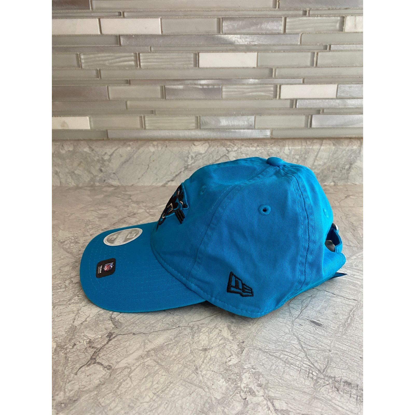 New Era NWT Carolina Panthers Women's Strapback Hat Size ONE SIZE - 5 Thumbnail