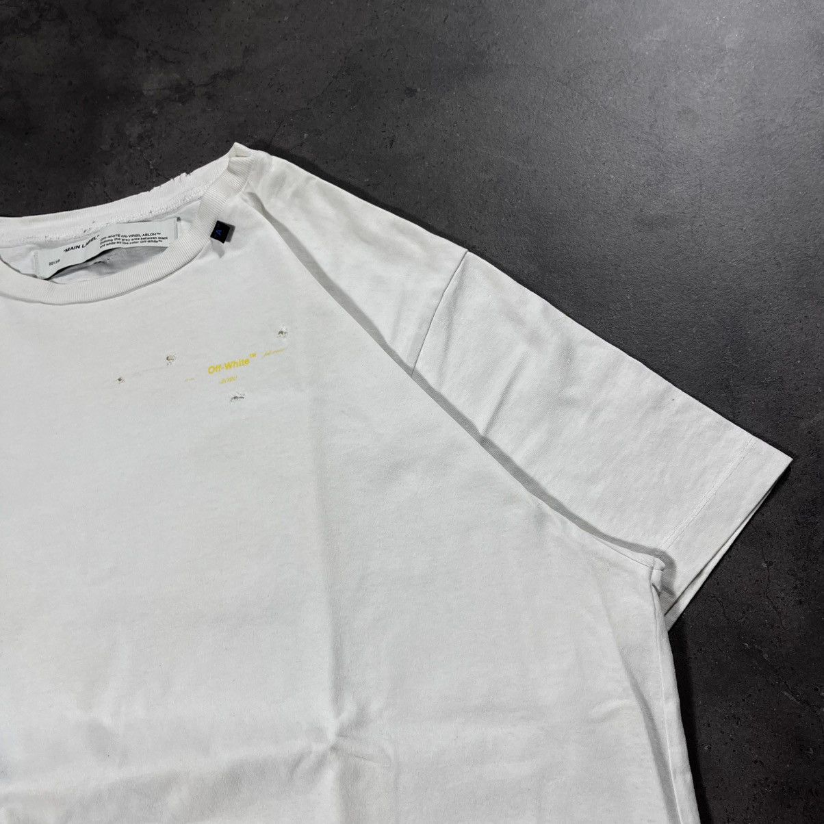 Off-White Virgil Abloh Era Off White Vintage Acrylic Arrows Tee Tshirt Size US XL / EU 56 / 4 - 13 Thumbnail