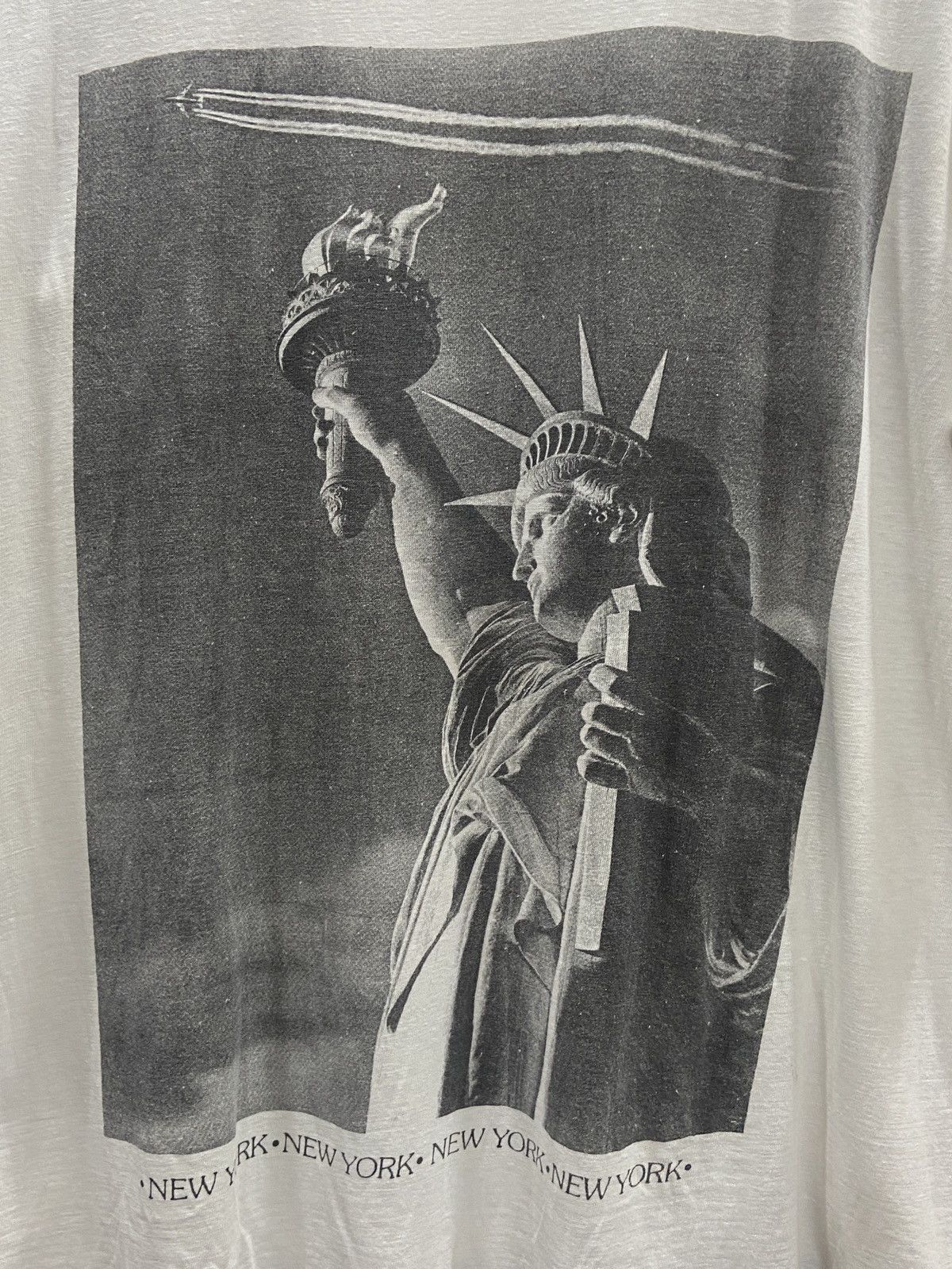 Band Tees × Vintage Vintage 80s 90s Statue of Liberty New york Rock TShirt Size US XL / EU 56 / 4 - 4 Thumbnail