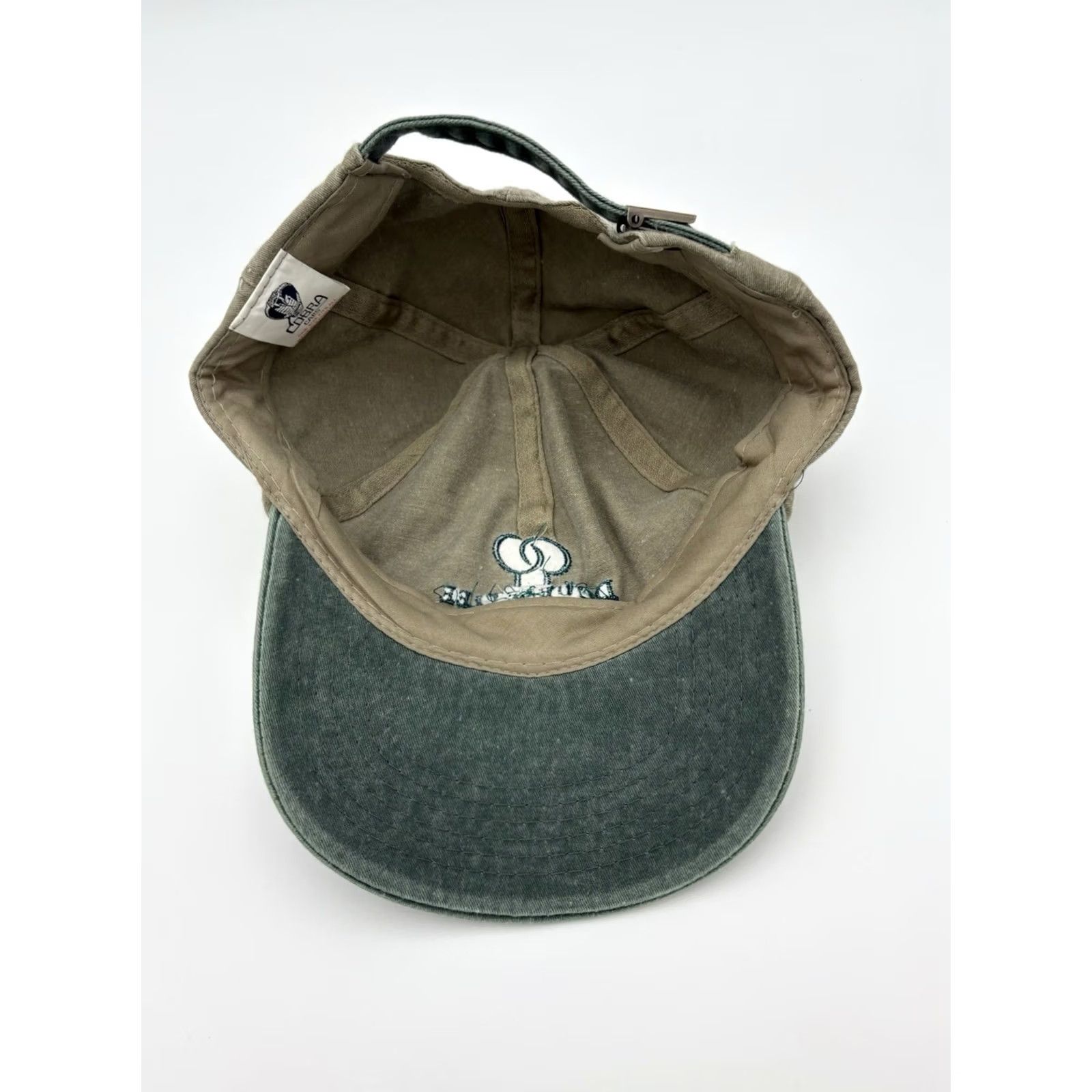 Vintage VINTAGE Hilton Double Tree Hotel Denver Hat Cobra Cap Baseball Cap Mens Adjustable Beige 90s Cotton Lightweight Breathable Cap Size ONE SIZE - 4 Thumbnail