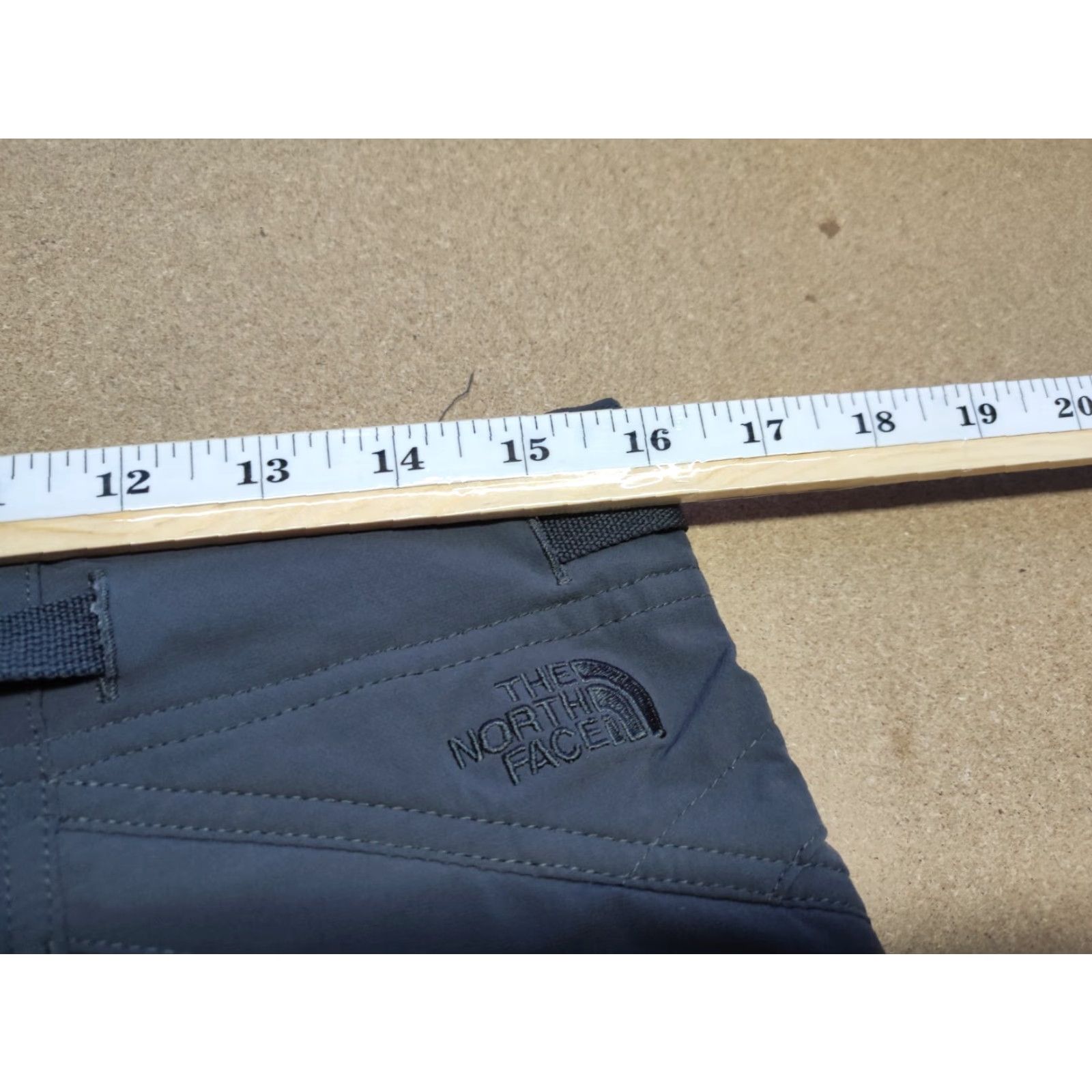 The North Face The North Face Hiking Shorts Womens Size 8 Outdoor Gray Pockets Belted Ladies Size 30" / US 8 / IT 44 - 5 Thumbnail