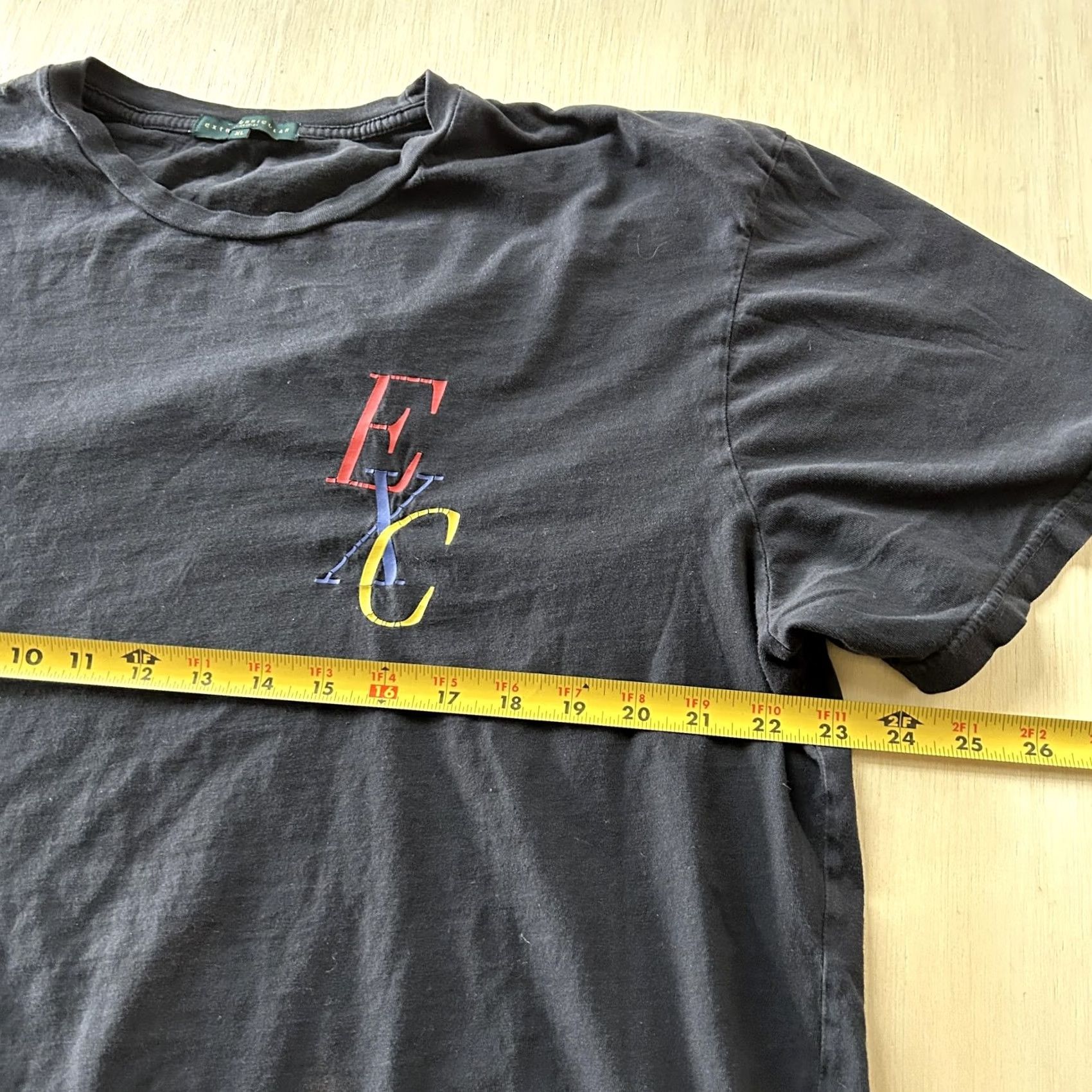 Vintage Extracurricular Shirt Mens XL Black EXC Monogram Golf Tee T-Shirt Made USA Shirt Graphic Print Mens XL Black EXC Monogram Golf Tee T-Shirt USA Size US XL / EU 56 / 4 - 6 Thumbnail
