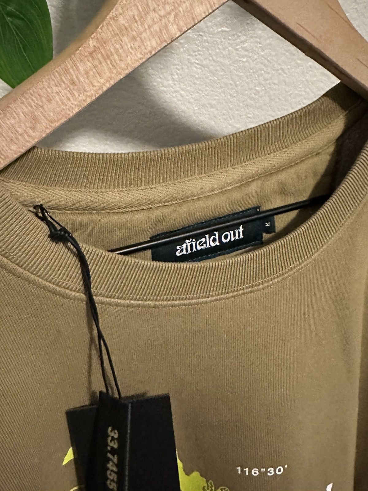 Afield Out Afield out lost in the valley Crewneck Size US M / EU 48-50 / 2 - 3 Thumbnail