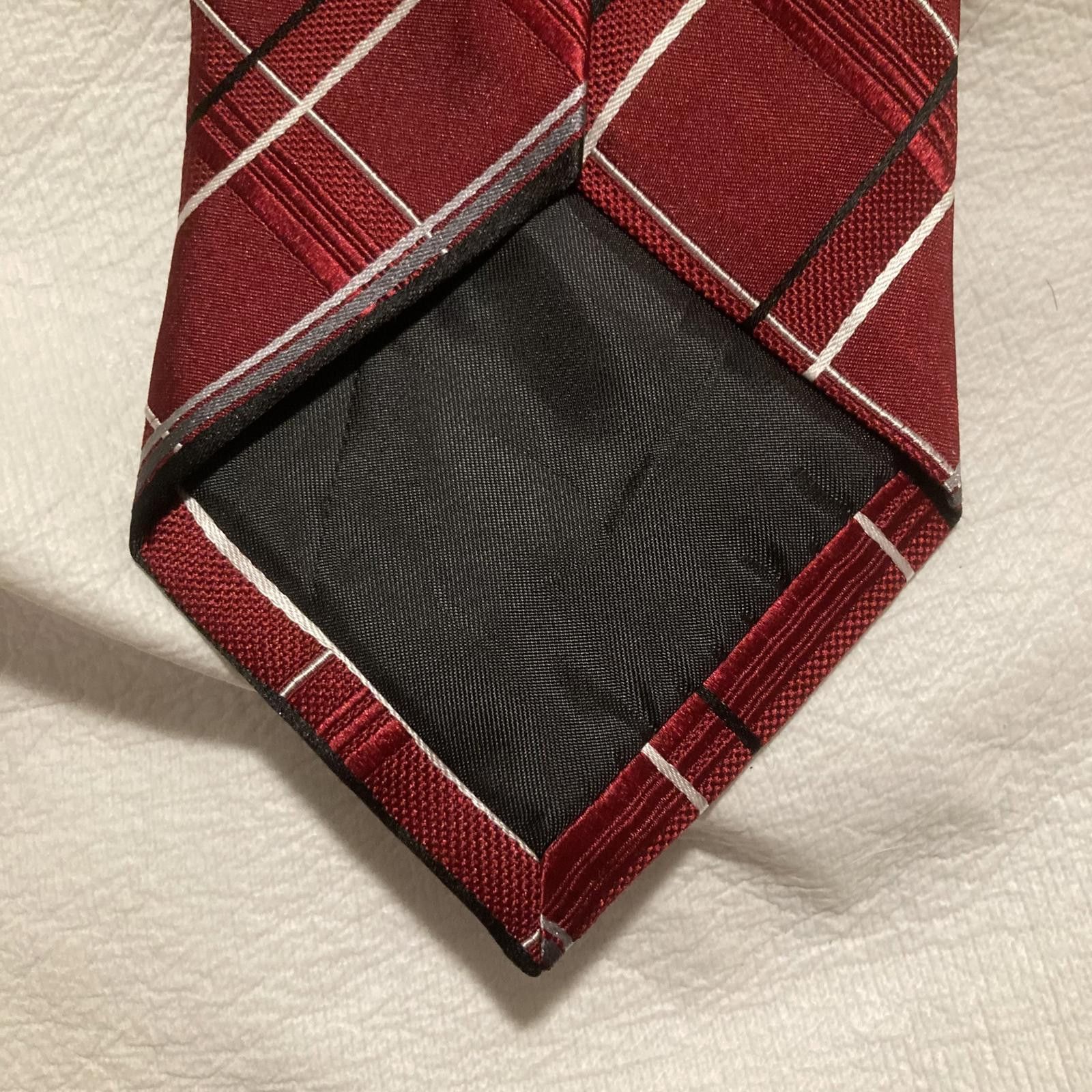 Croft & Barrow NWOT Croft & Barrow Red Plaid Tie 58/3.5 Size ONE SIZE - 5 Thumbnail