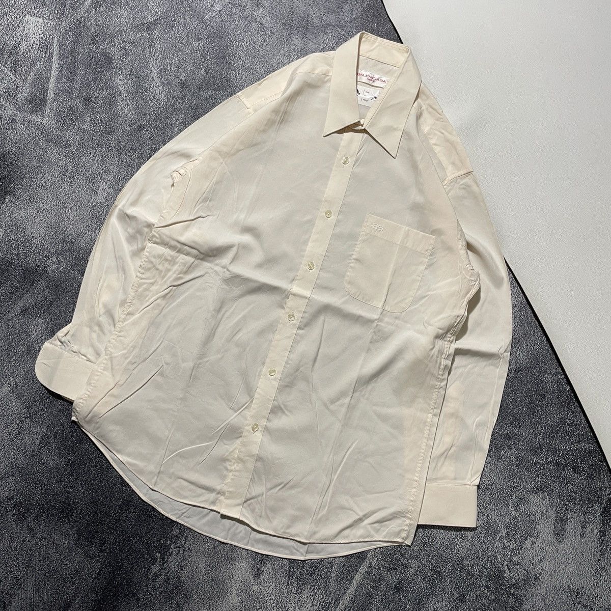 Balenciaga × Gucci Vintage Rare Shirts Balenciaga BB Logo Embrodiered Size US XL / EU 56 / 4 - 2 Thumbnail