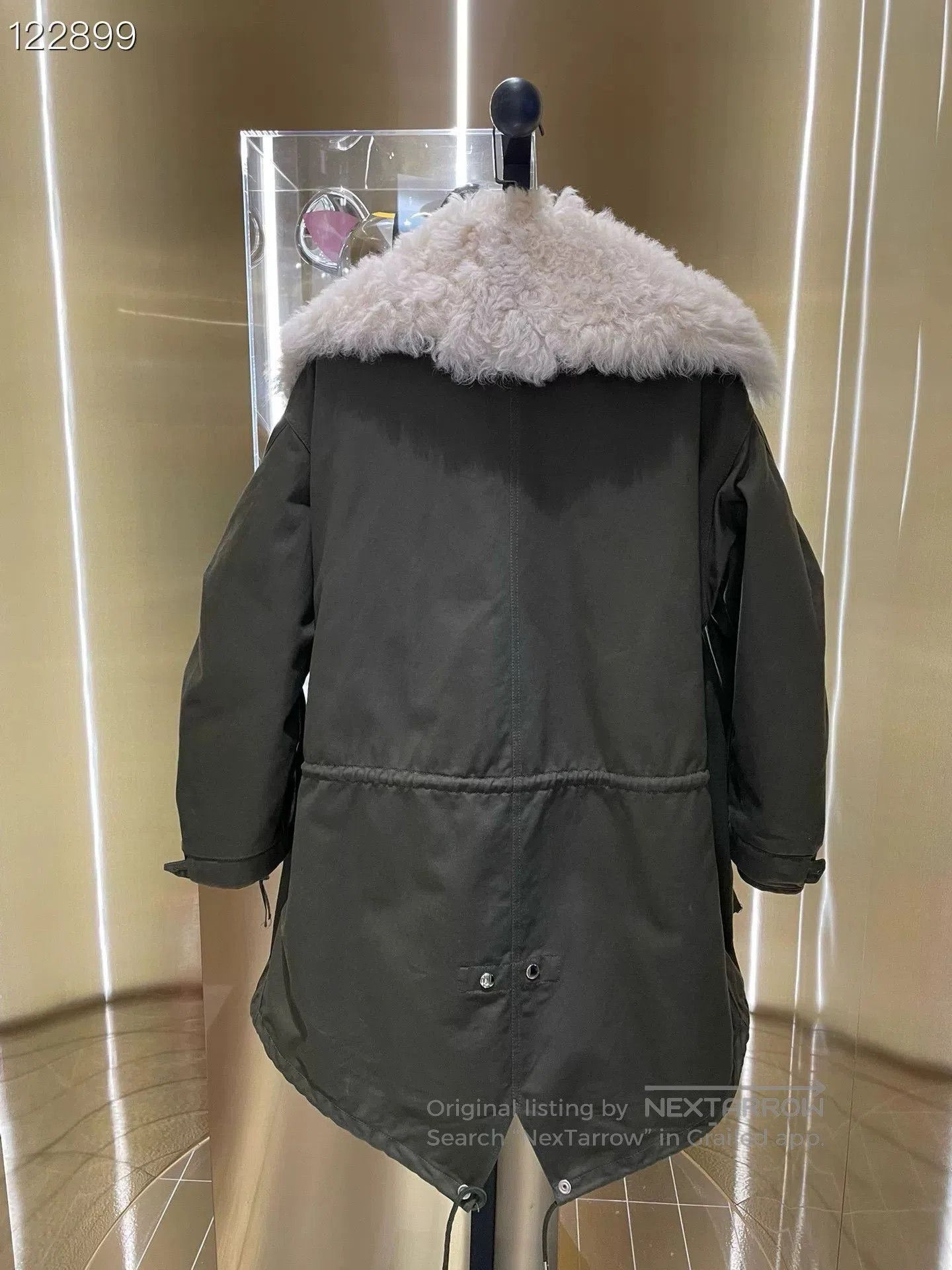 Balenciaga Balenciaga Army Green Fur Collar Coat. Size XXS / US 00 / IT 34 - 2 Thumbnail