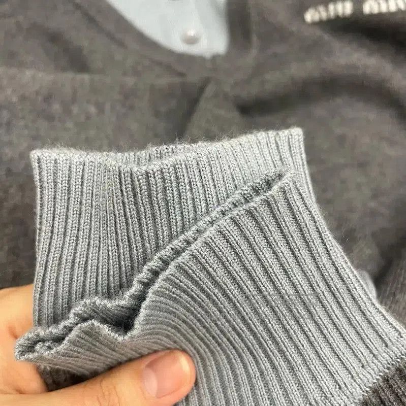 Miu Miu Miu Miu Colorblock Cashmere Blend Long Sleeve Sweater . Size M / US 6-8 / IT 42-44 - 6 Thumbnail
