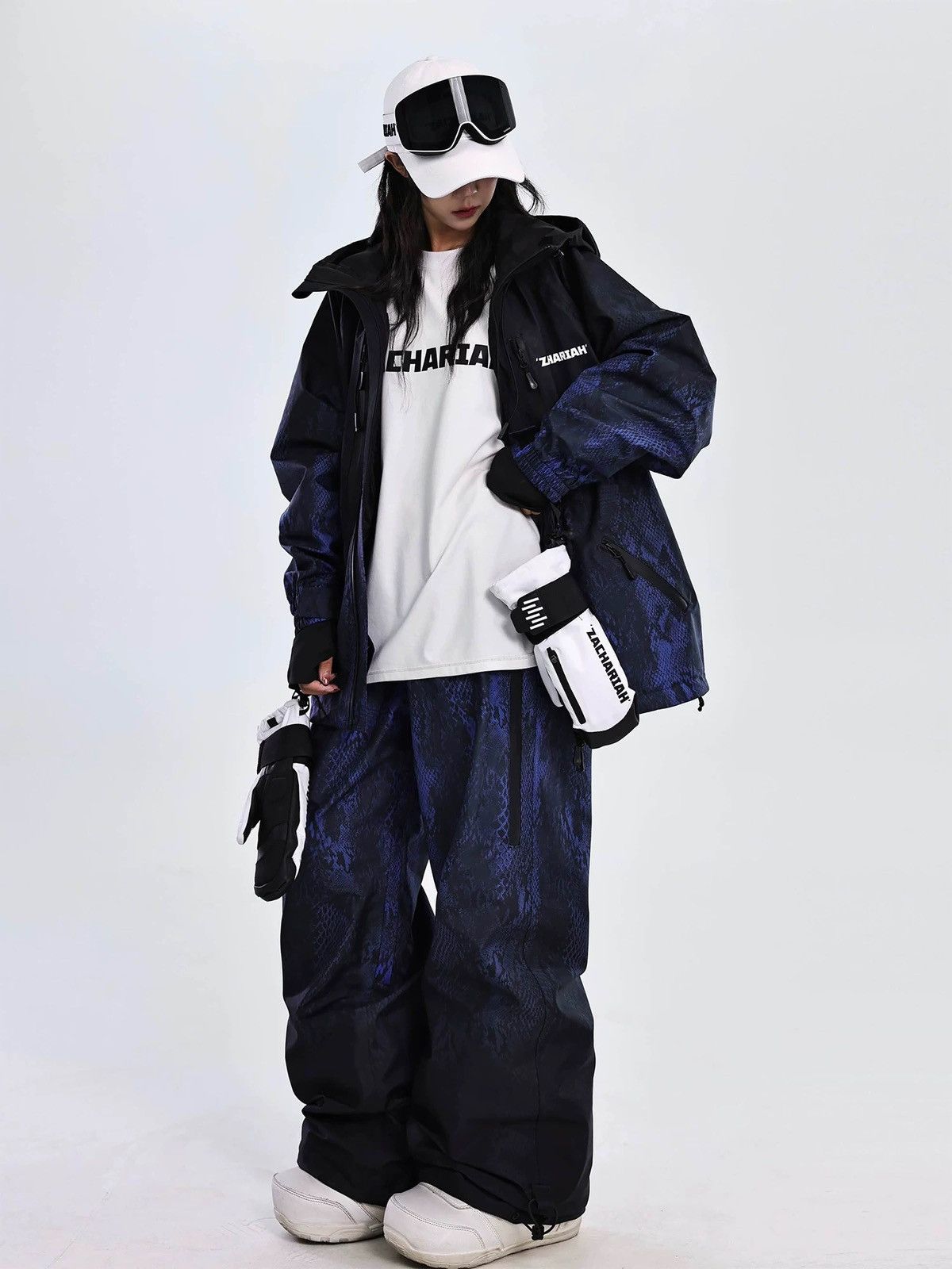 Other Blue Coral Snake Pattern Outdoor Windproof Ski Suit Size US 32 / EU 48 - 6 Thumbnail